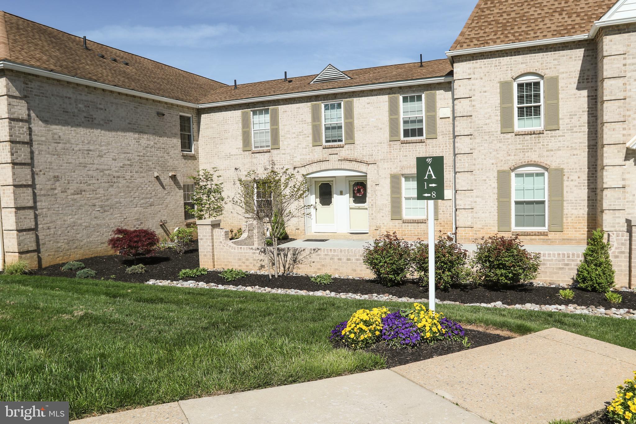 1000 COUNTRY CLUB ROAD 8