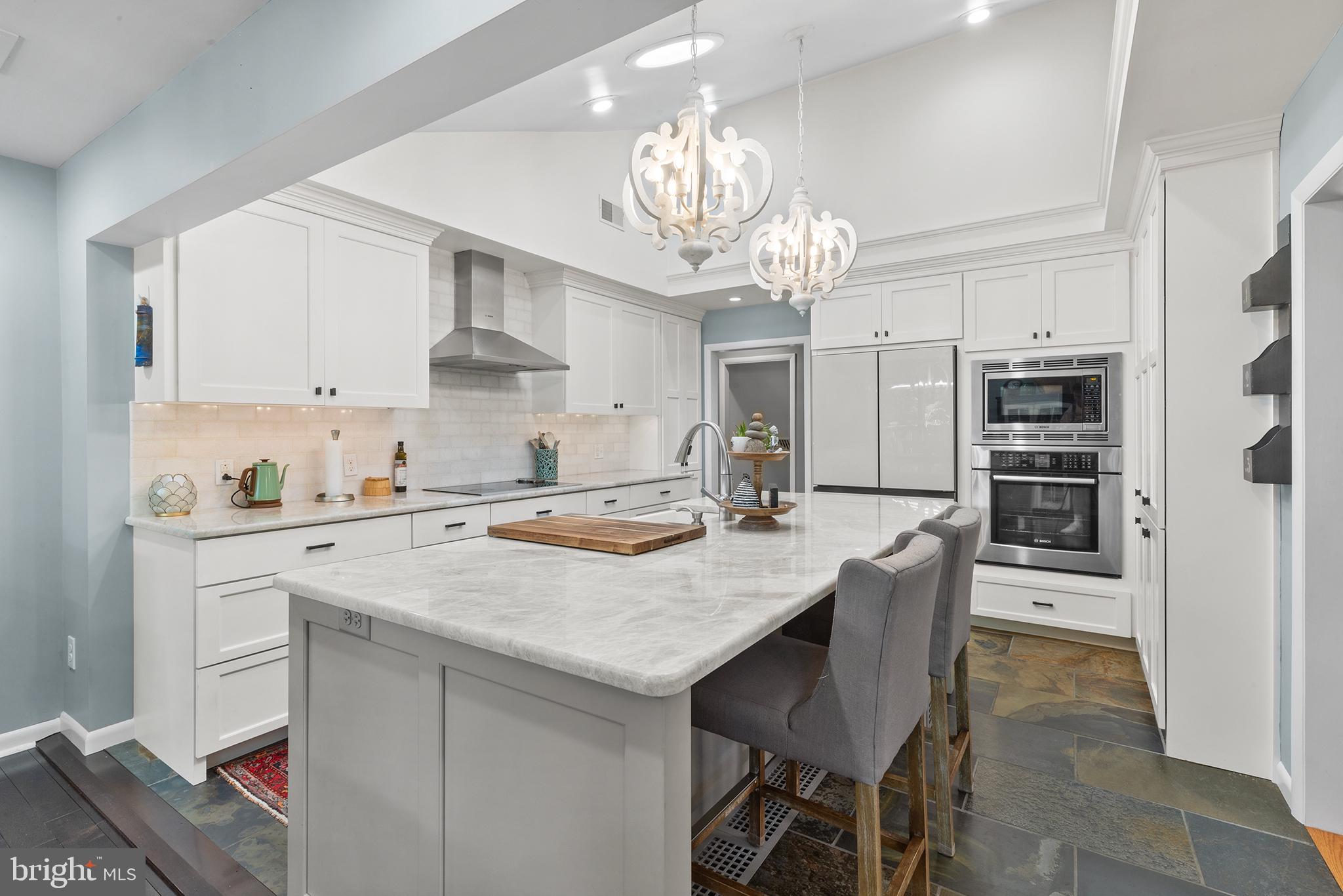 FRIENDSHIP HILLS - Residential