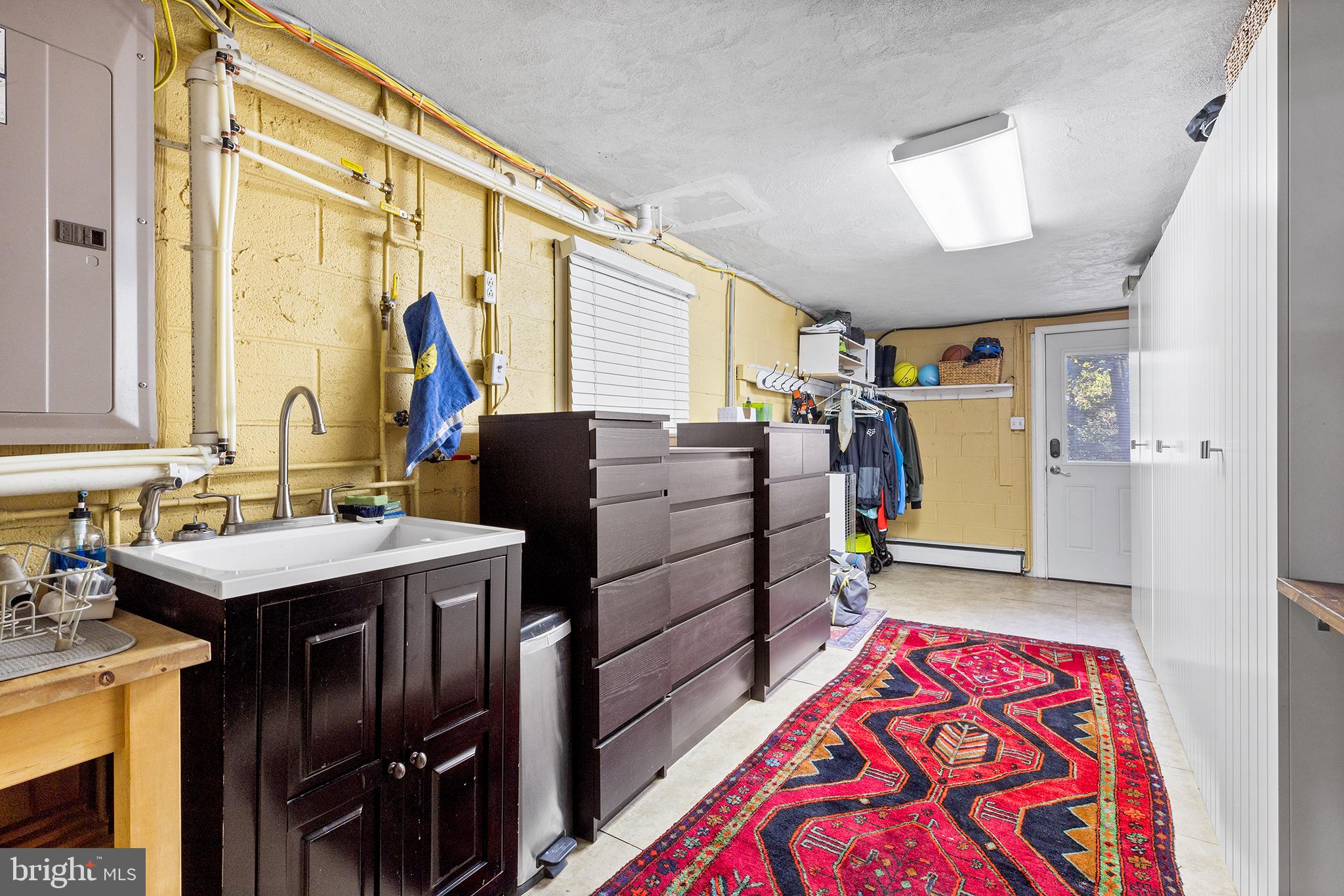 FRIENDSHIP HILLS - Residential