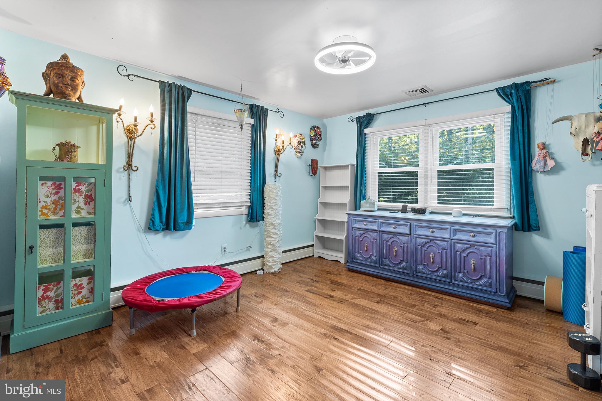 FRIENDSHIP HILLS - Residential