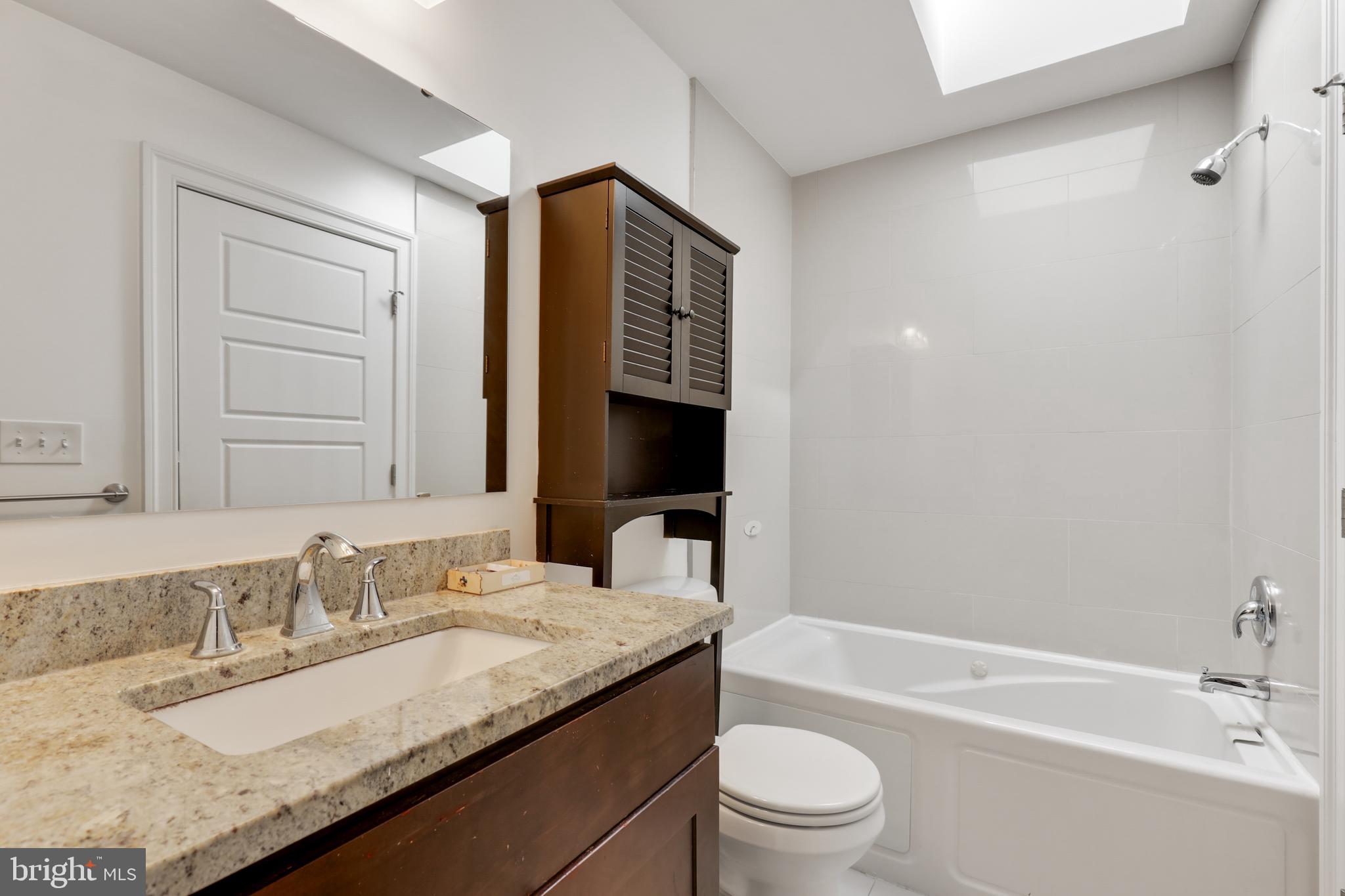 CANTON - Residential Lease