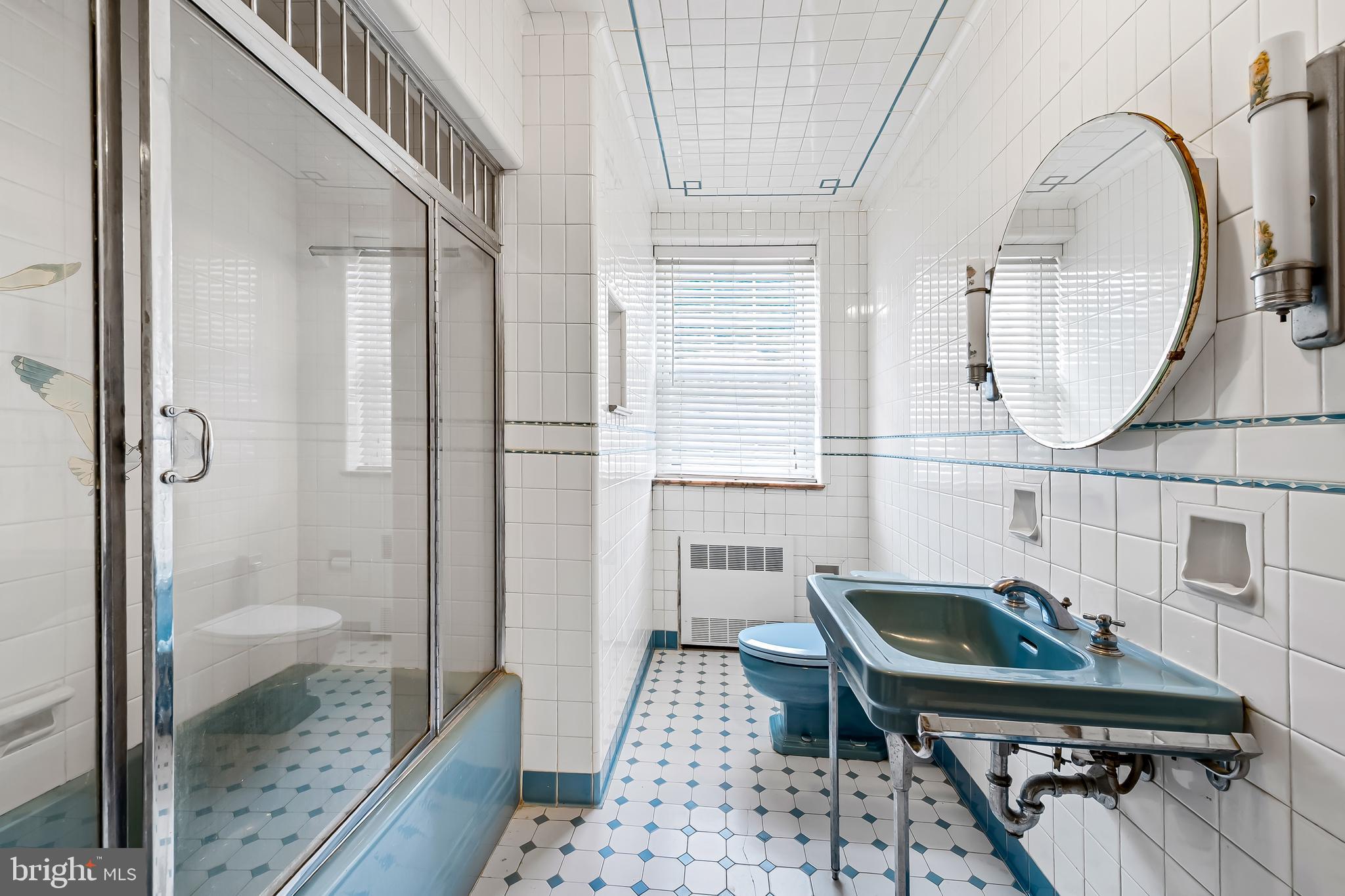 KNOLLWOOD - Residential