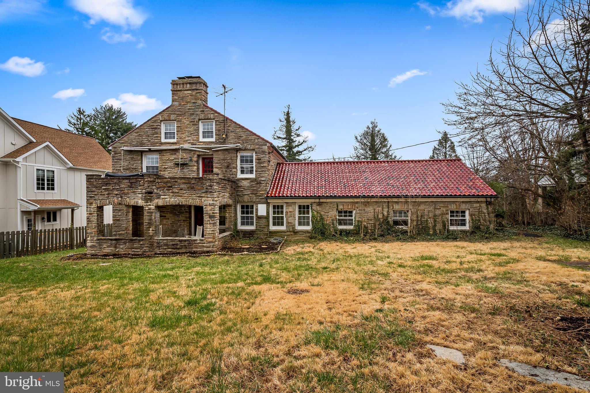 KNOLLWOOD - Residential