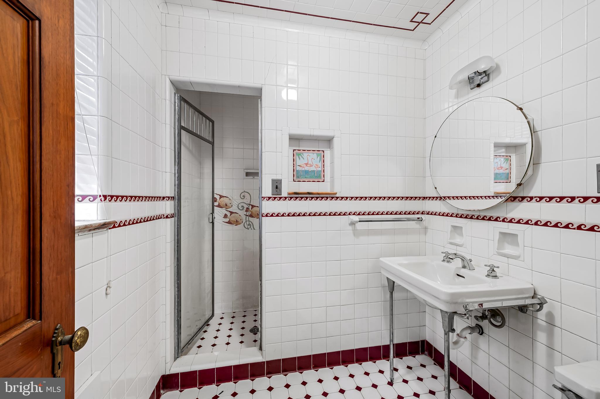 KNOLLWOOD - Residential