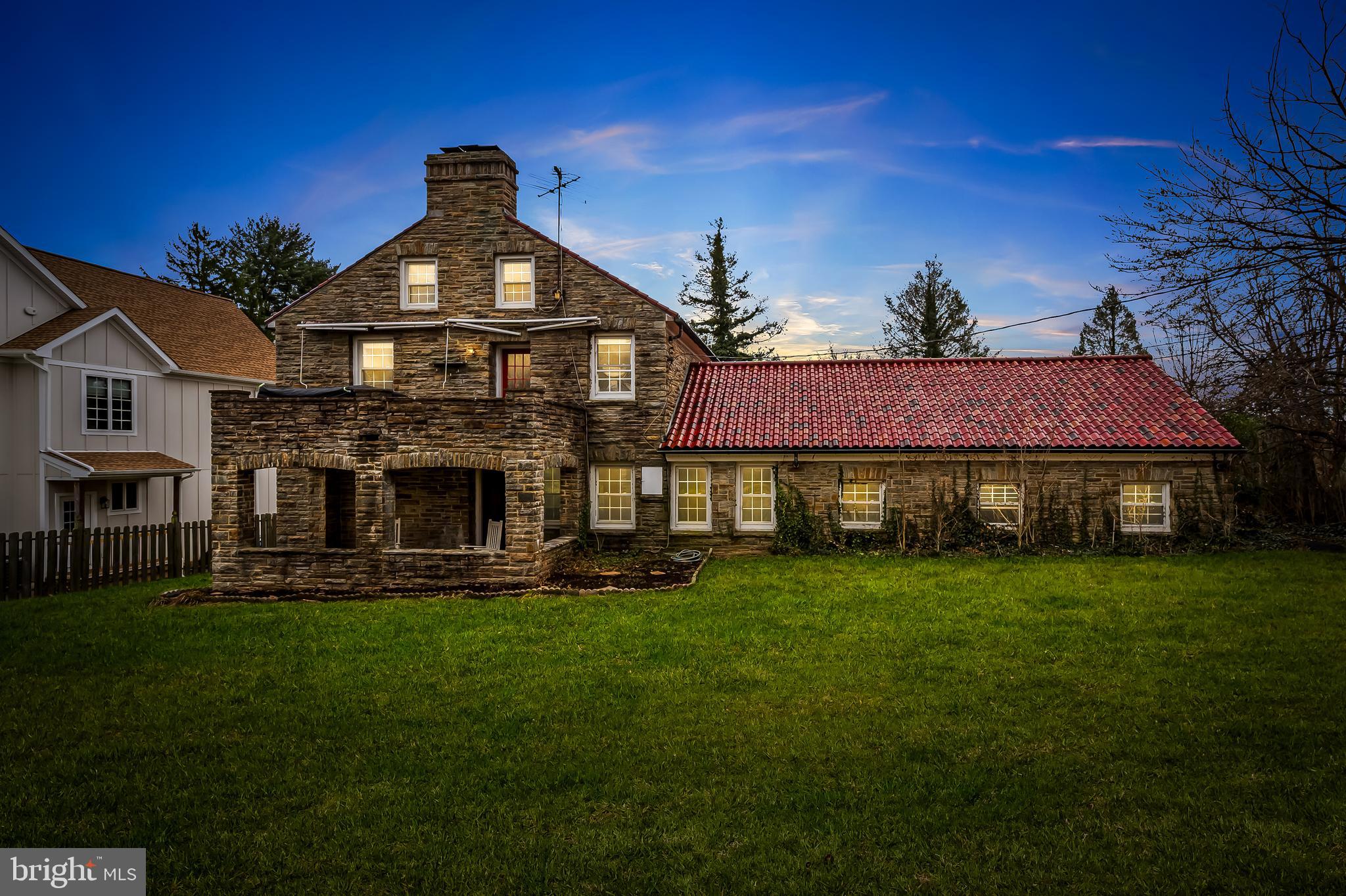 KNOLLWOOD - Residential