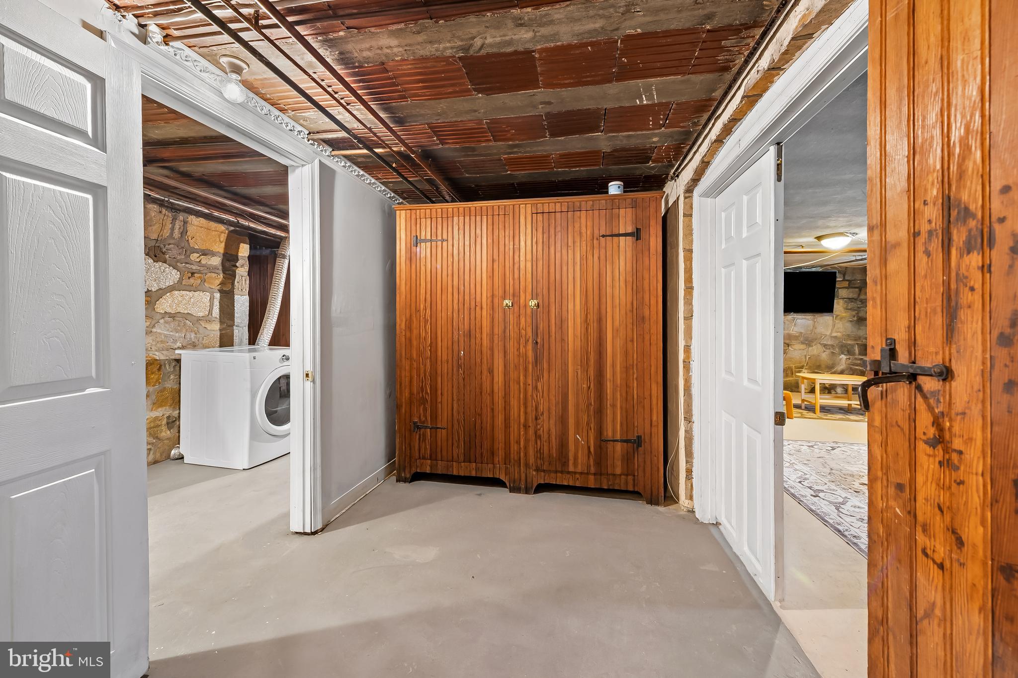 KNOLLWOOD - Residential