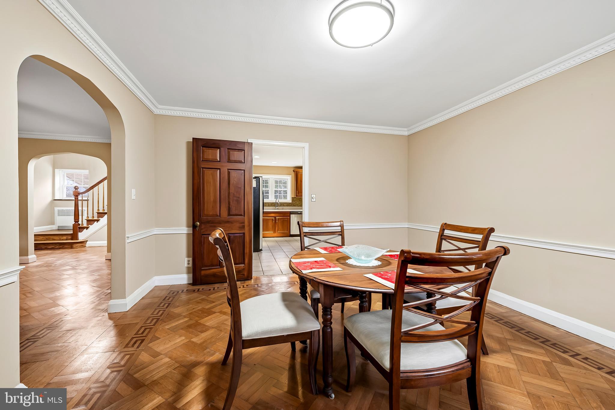 KNOLLWOOD - Residential