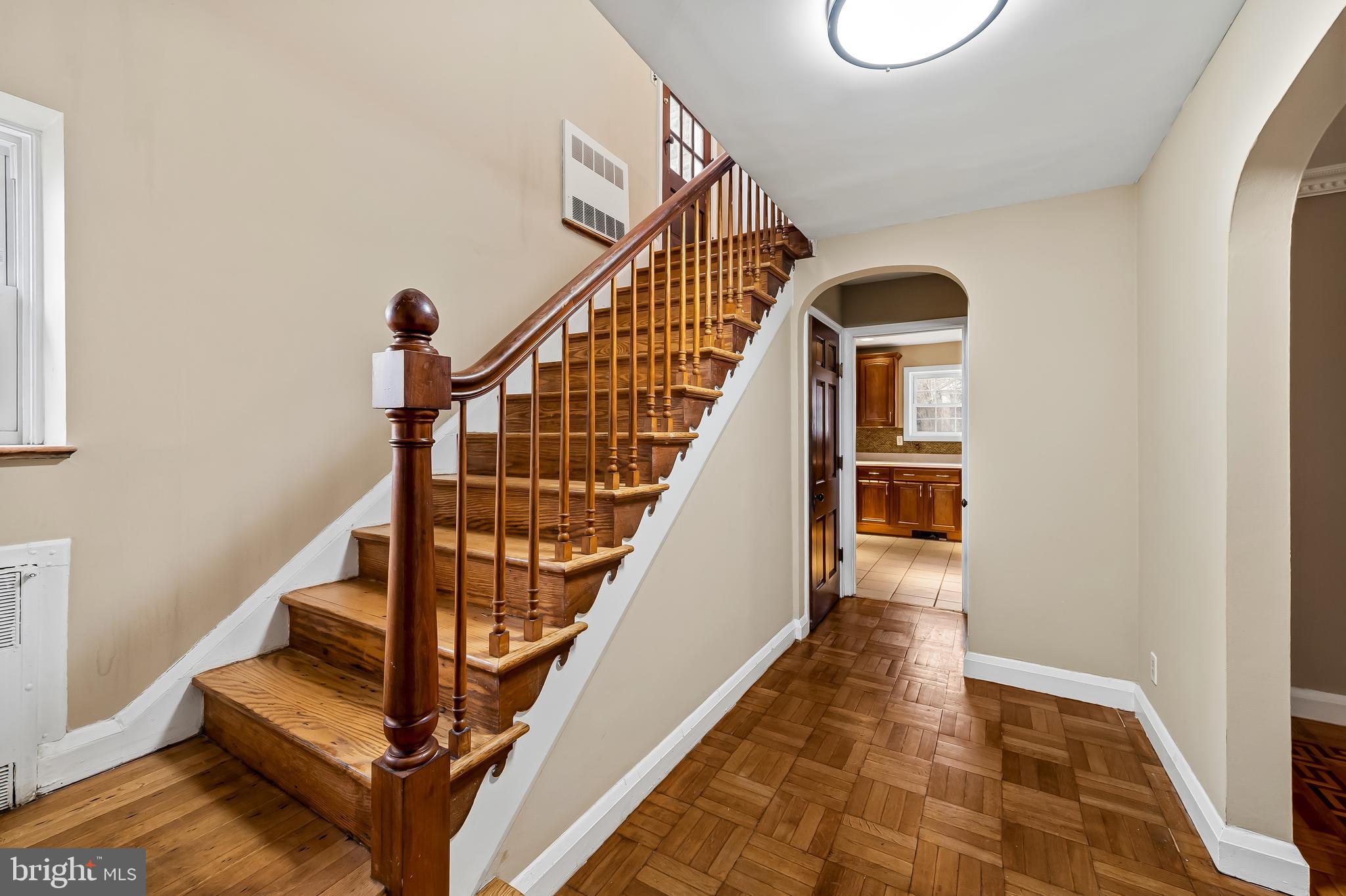 KNOLLWOOD - Residential