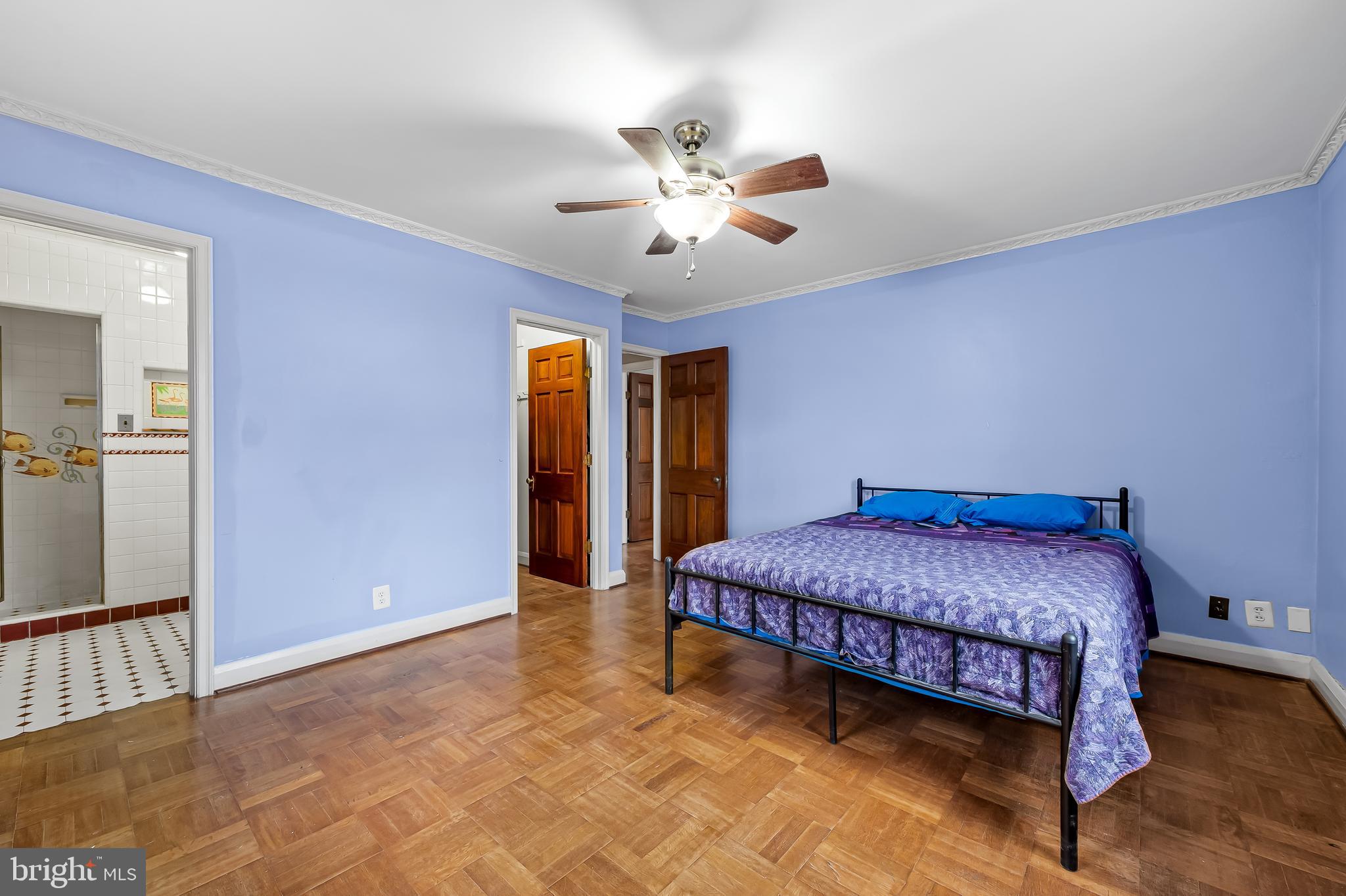 KNOLLWOOD - Residential