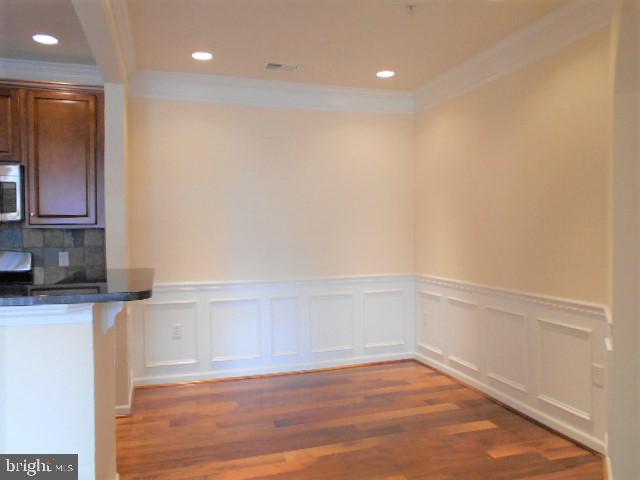 WESTCHESTER AT STRATFORD - Residential Lease