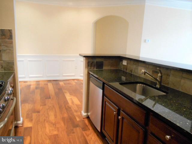 WESTCHESTER AT STRATFORD - Residential Lease