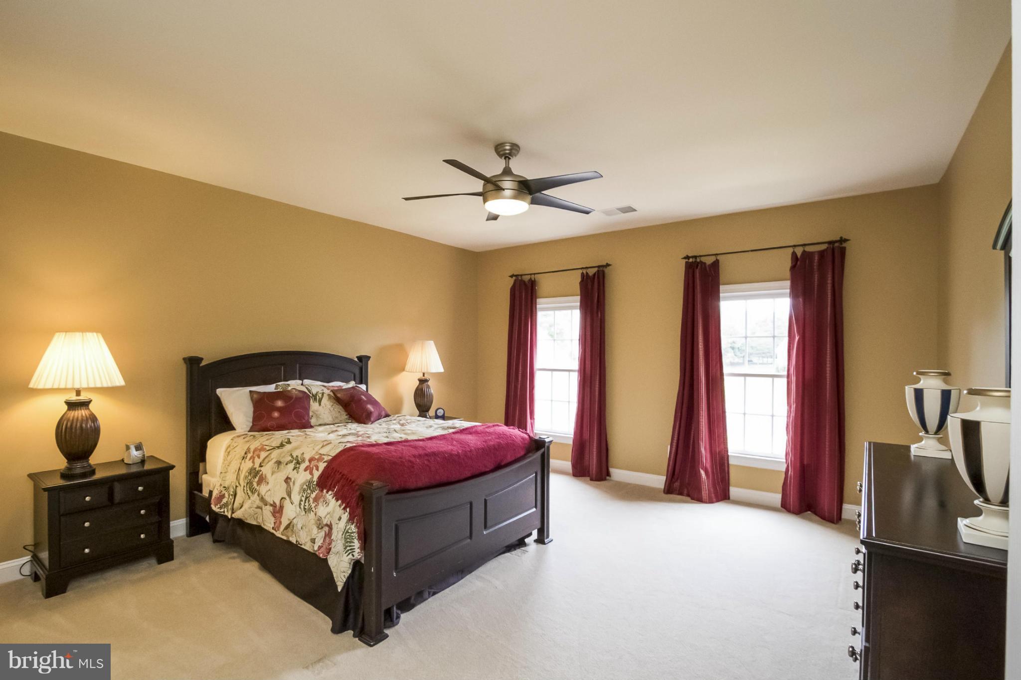 CEDAR CREST - Residential