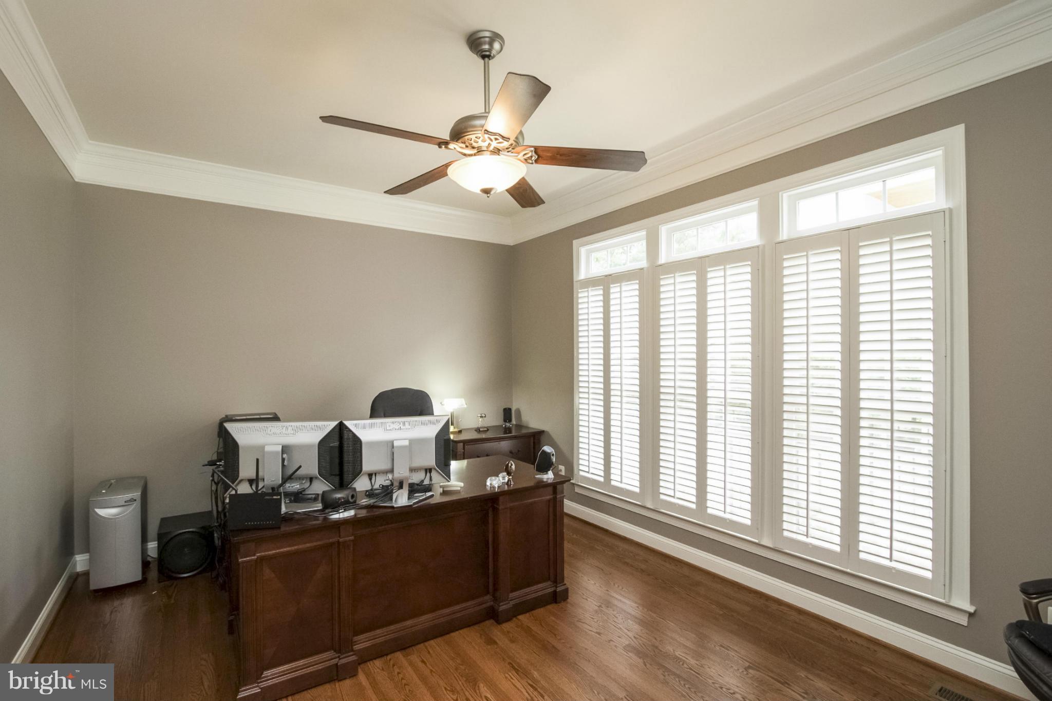 CEDAR CREST - Residential