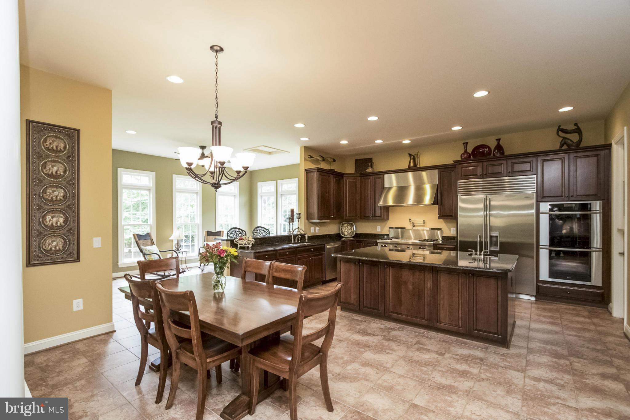 CEDAR CREST - Residential