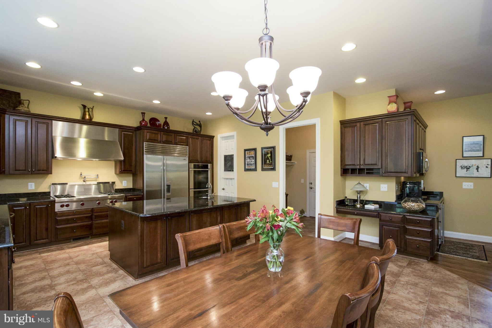 CEDAR CREST - Residential