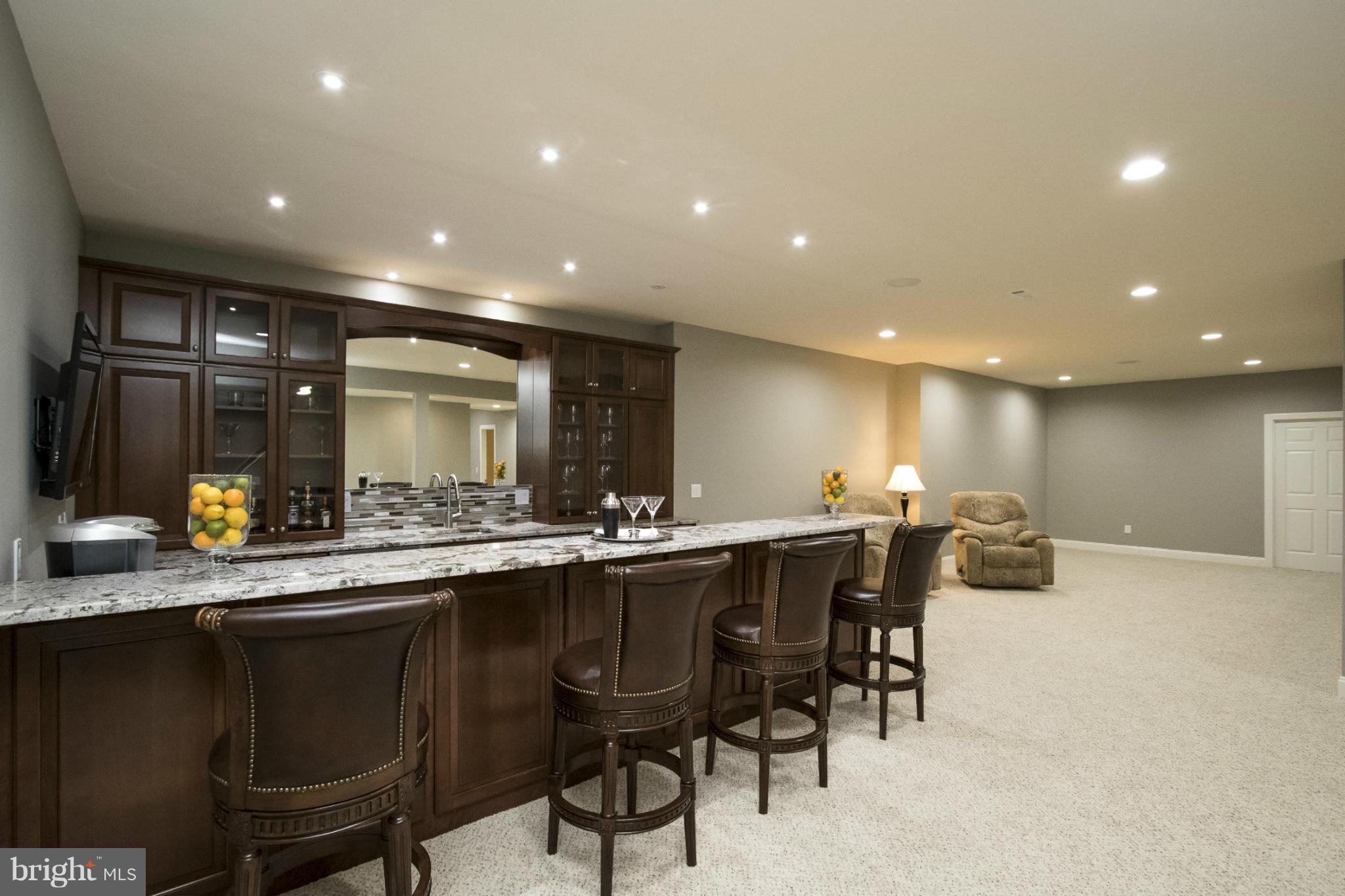 CEDAR CREST - Residential