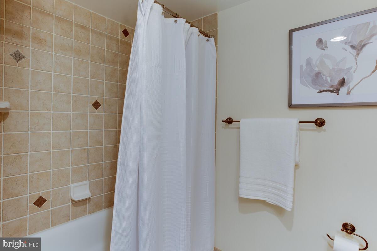 FAIRWINDS OF ANNAPOLIS - Residential