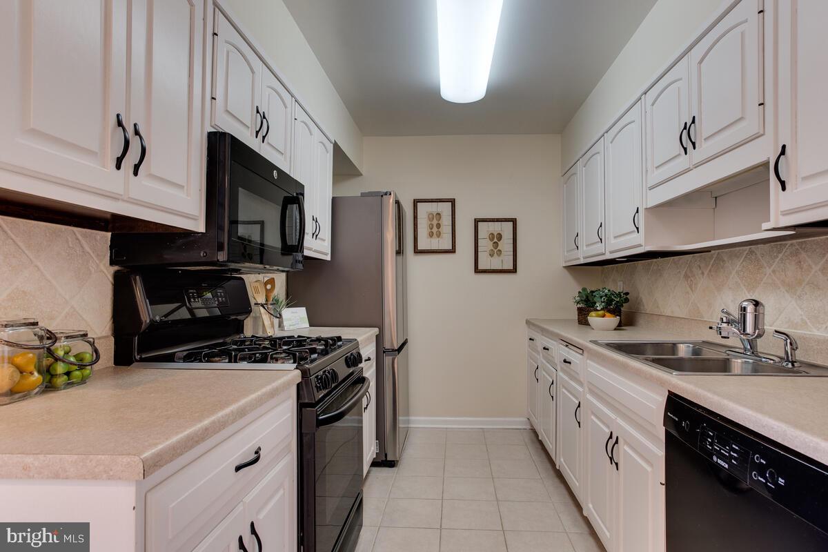 FAIRWINDS OF ANNAPOLIS - Residential