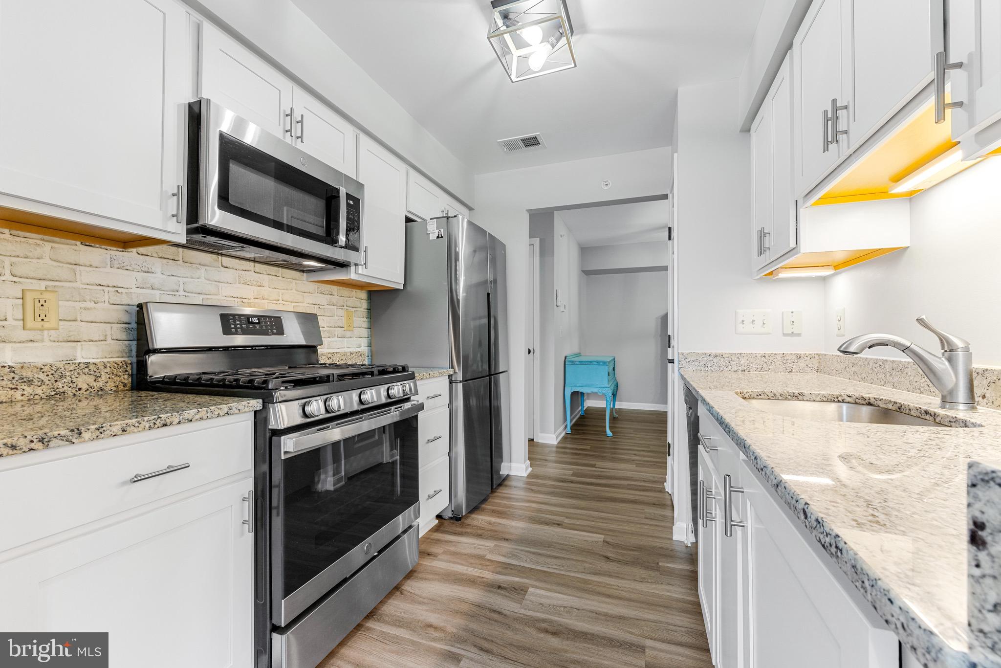 WESTWOOD PARK - Residential