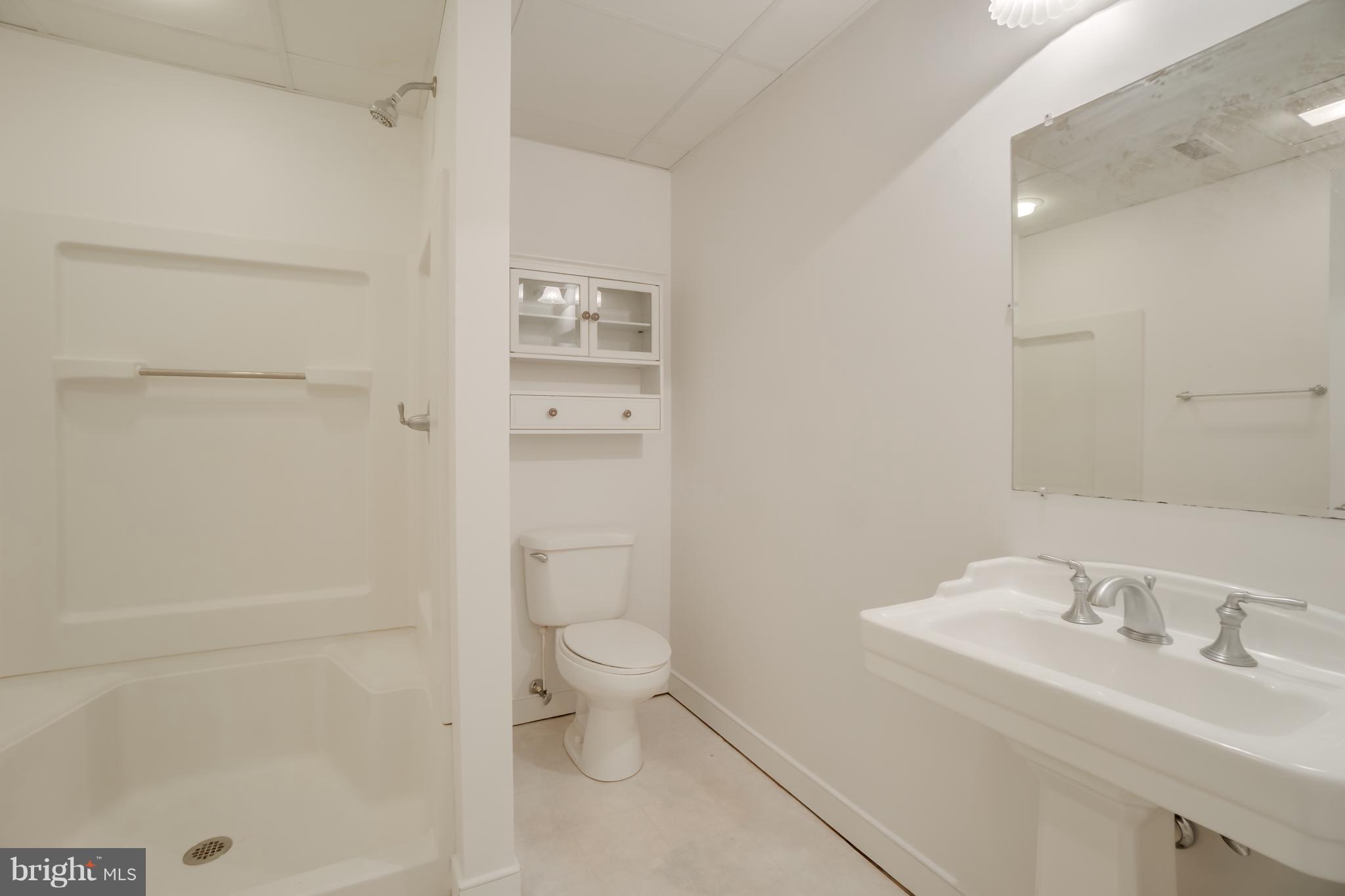 COVENTRY CREEK - Residential