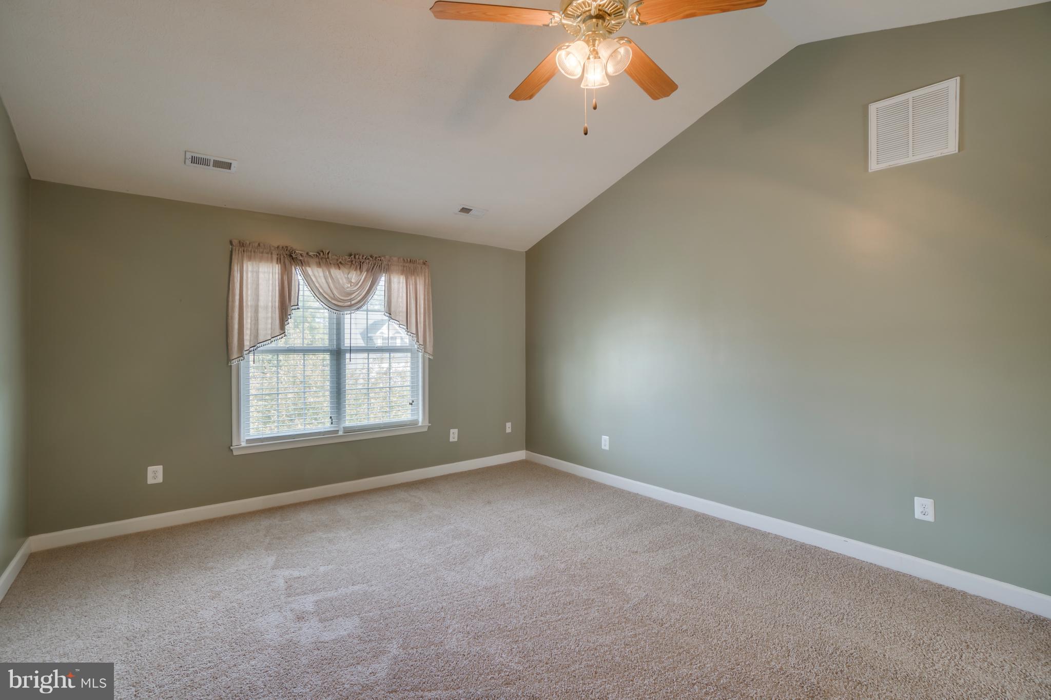 COVENTRY CREEK - Residential