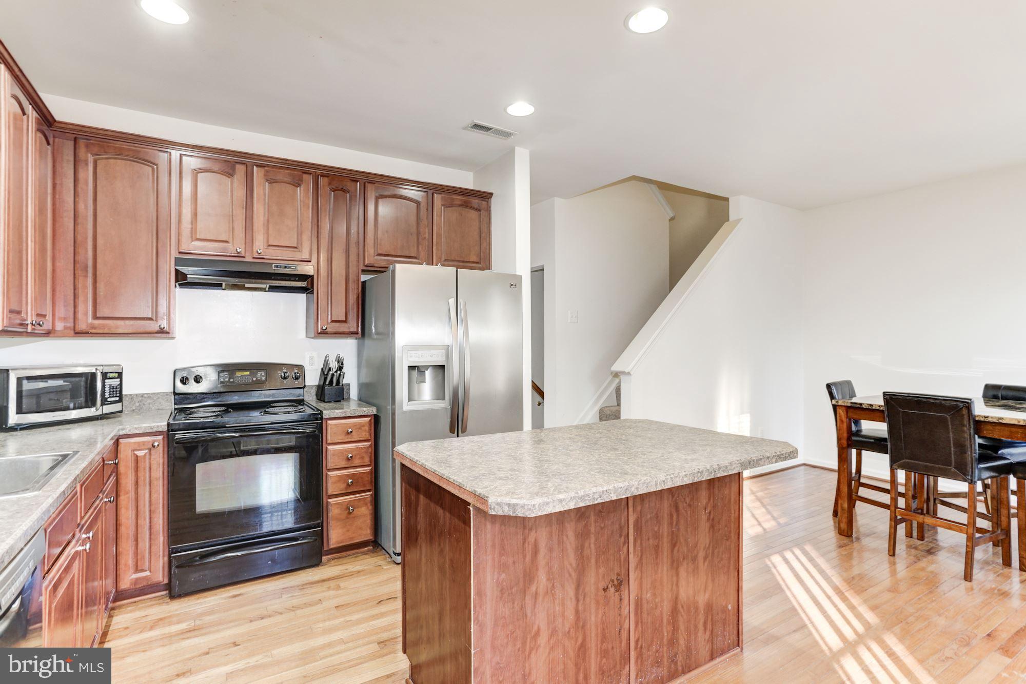 WATERS EDGE - Residential Lease