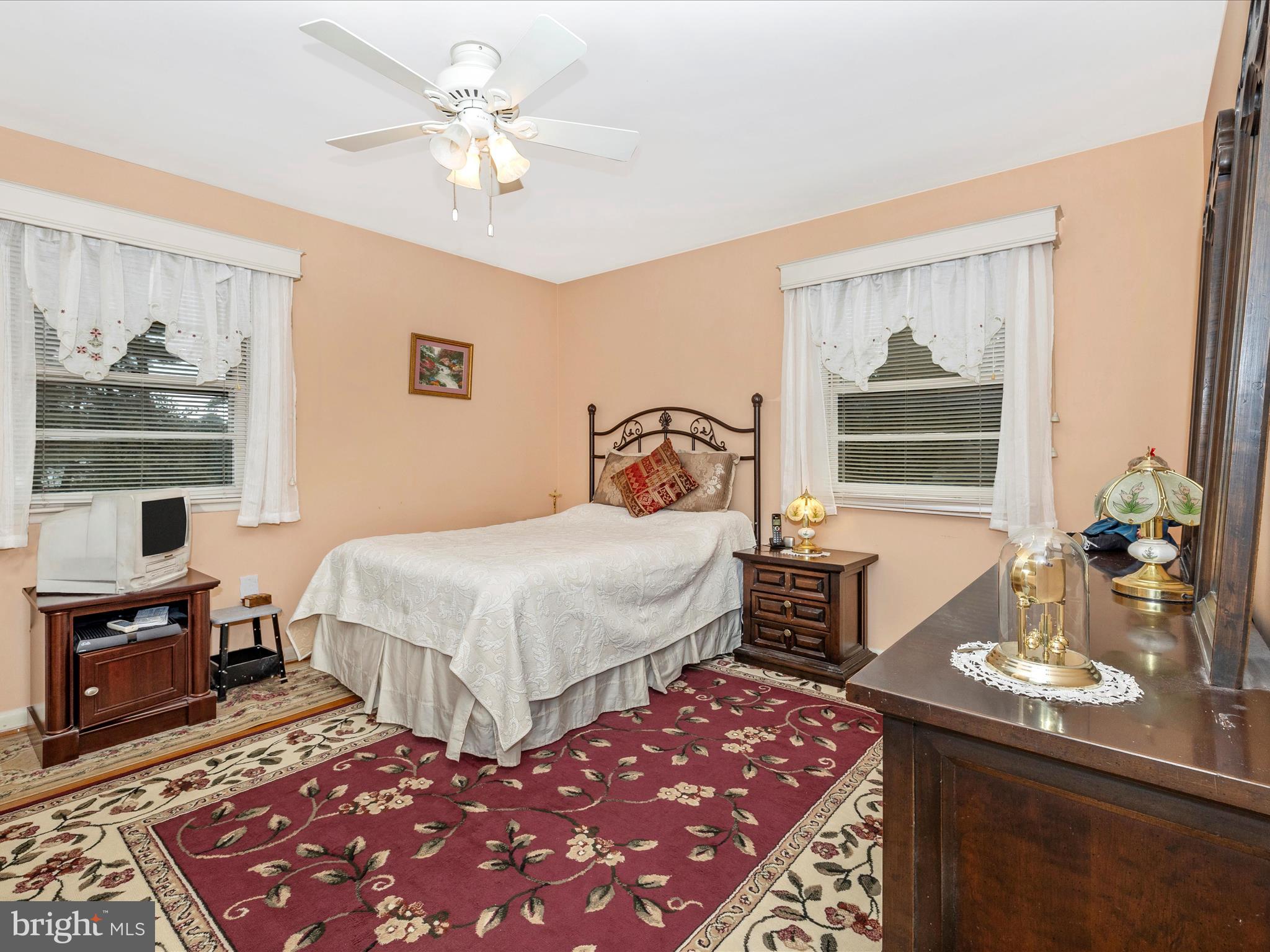 FOUNTAIN HEAD - Residential