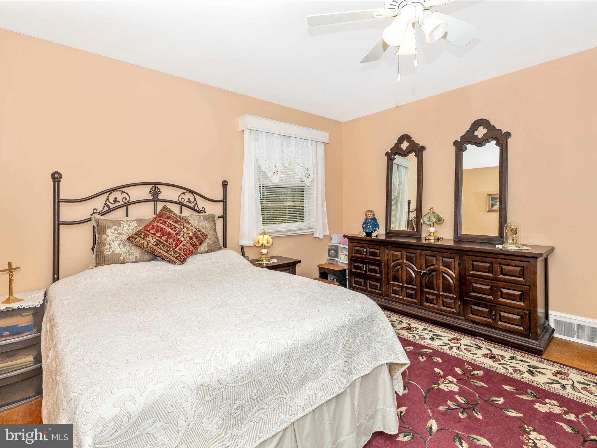 FOUNTAIN HEAD - Residential