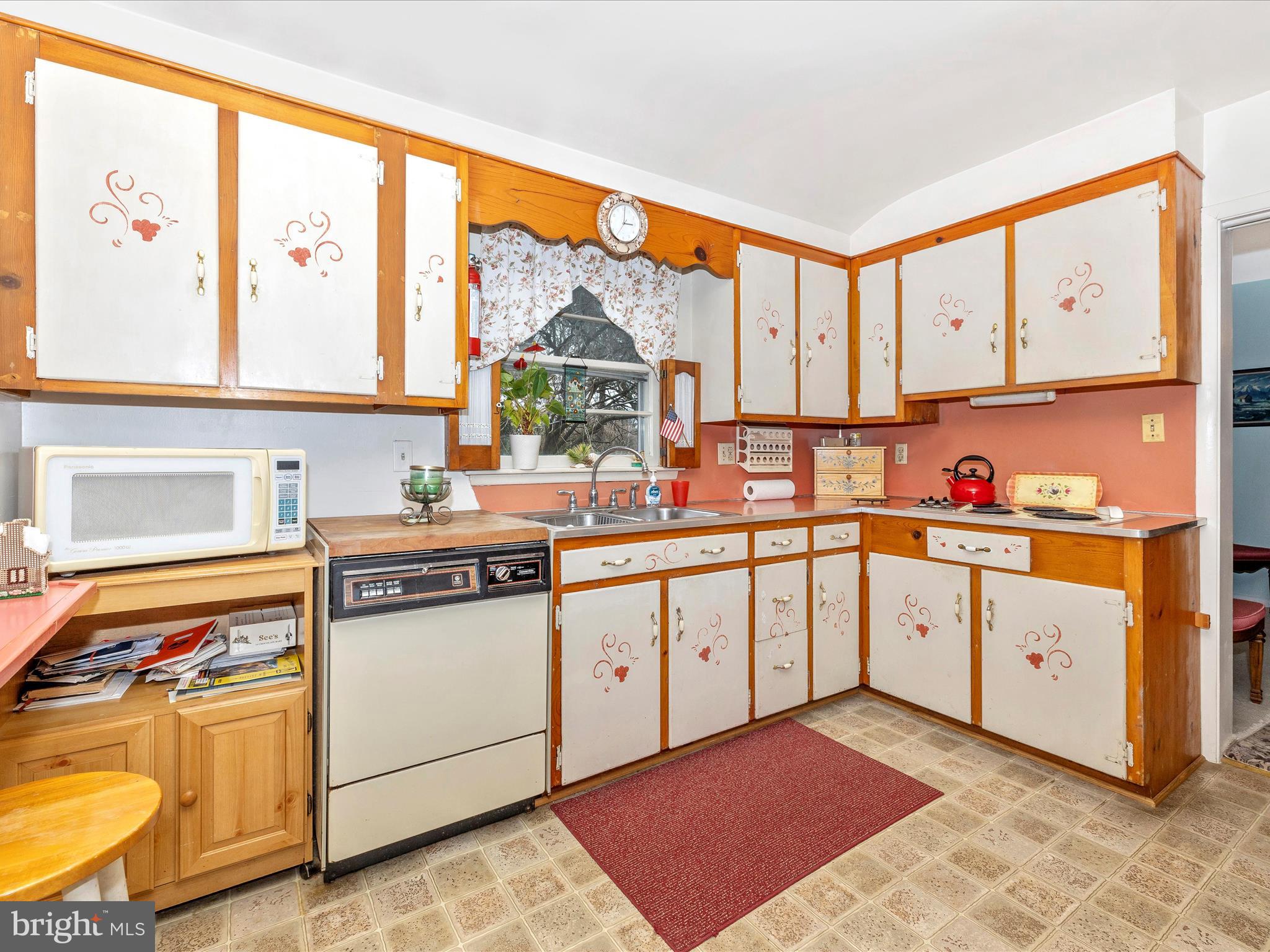 FOUNTAIN HEAD - Residential