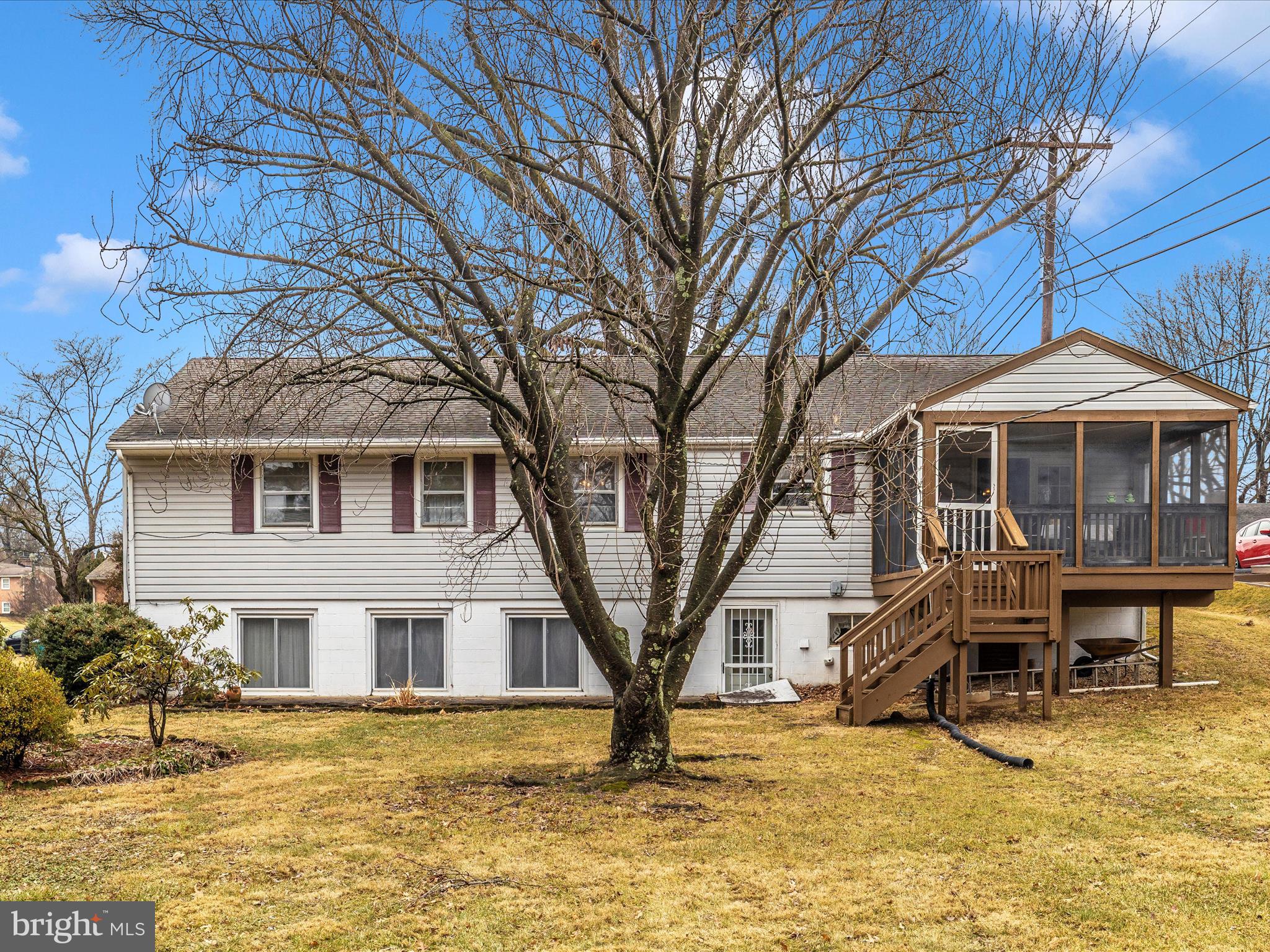 FOUNTAIN HEAD - Residential