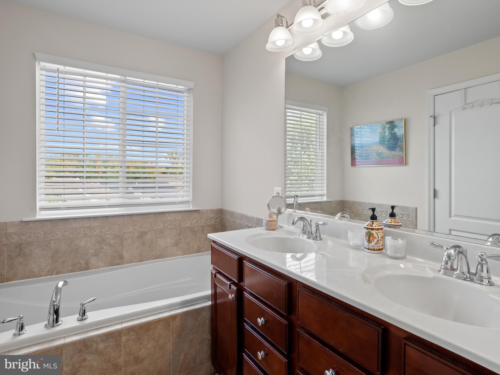 PEPPER MILL VILLAGE - Residential