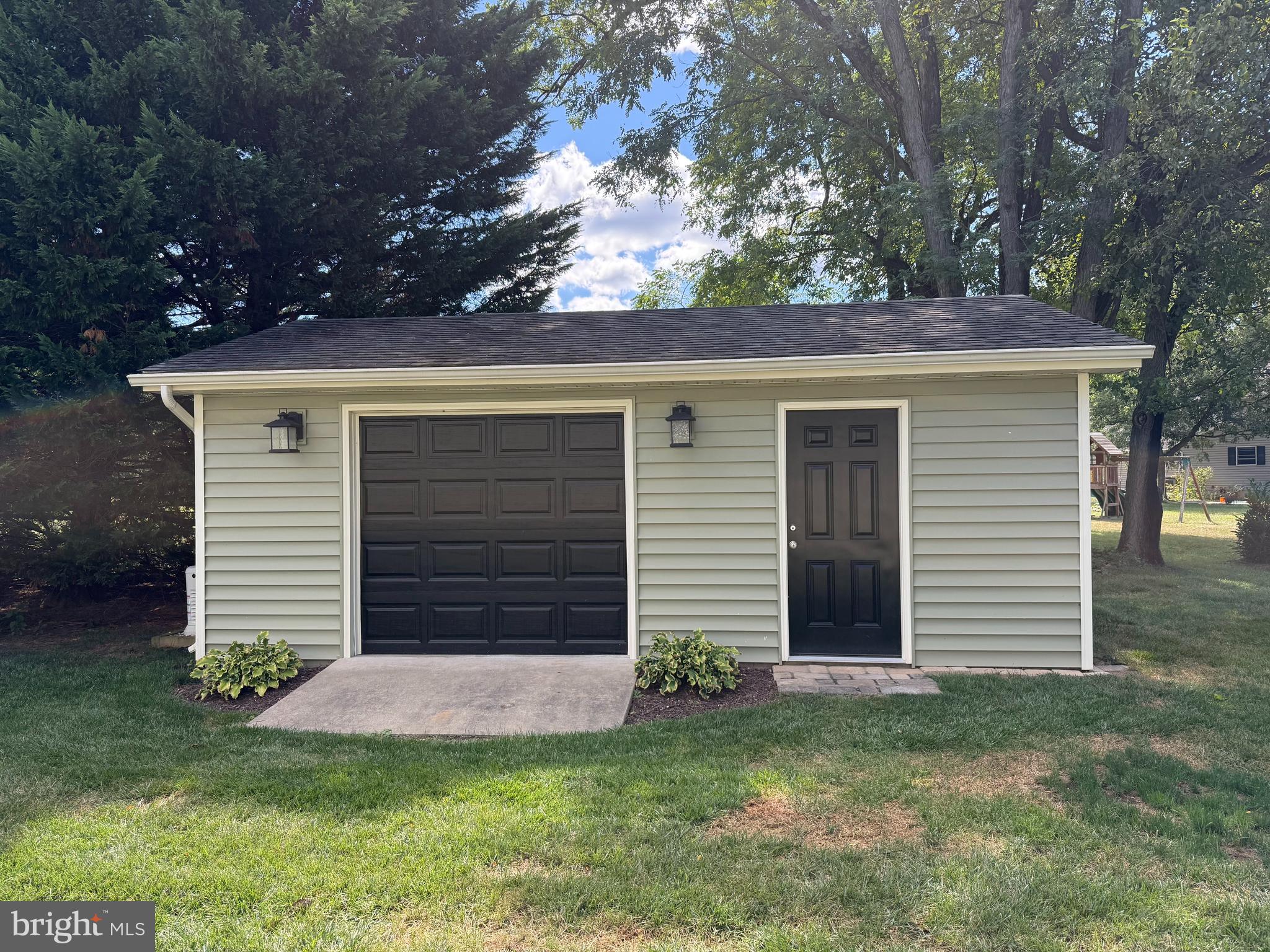 WEST FREDERICK HEIGHTS - Residential