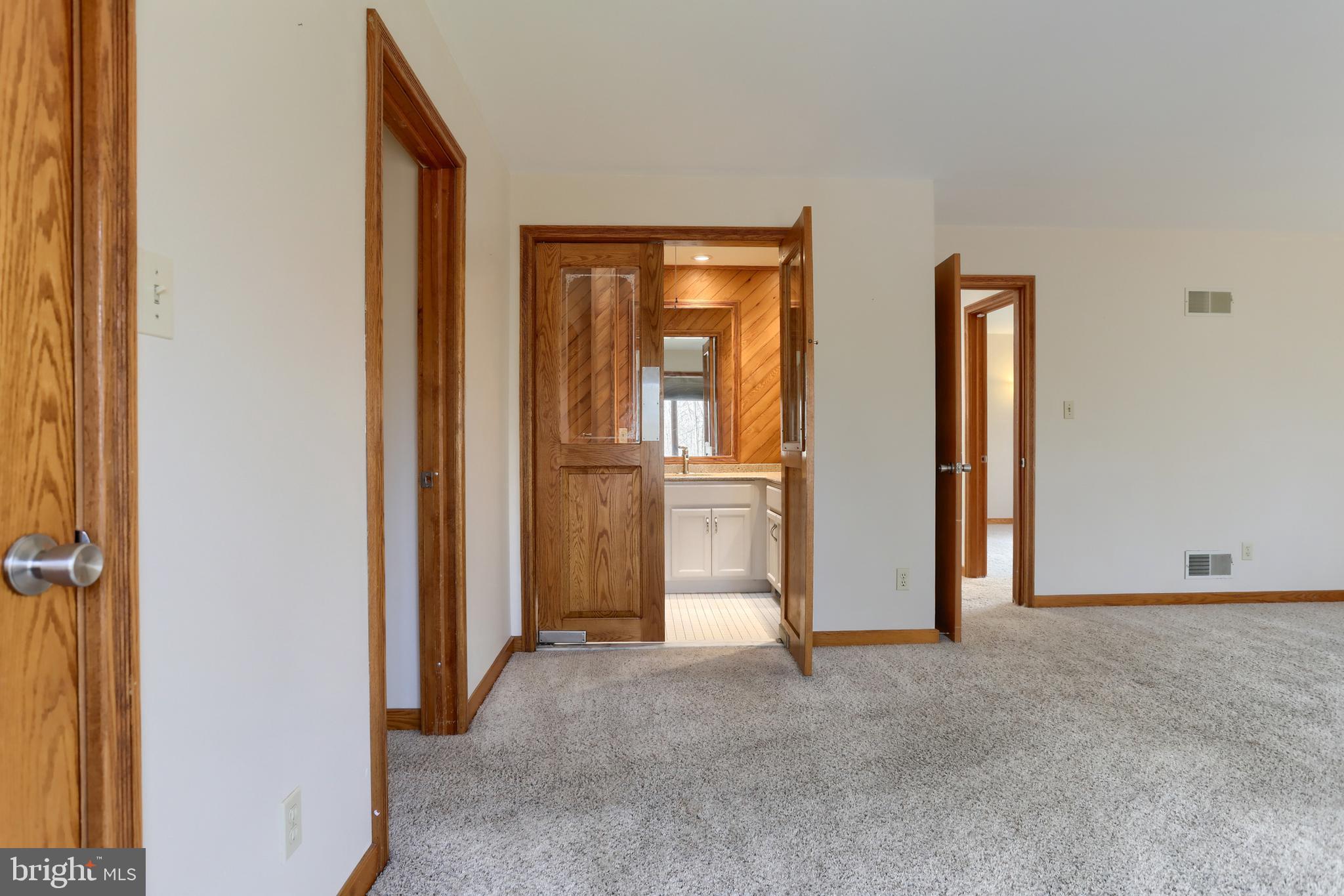 SPRINGHILL ACRES - Residential