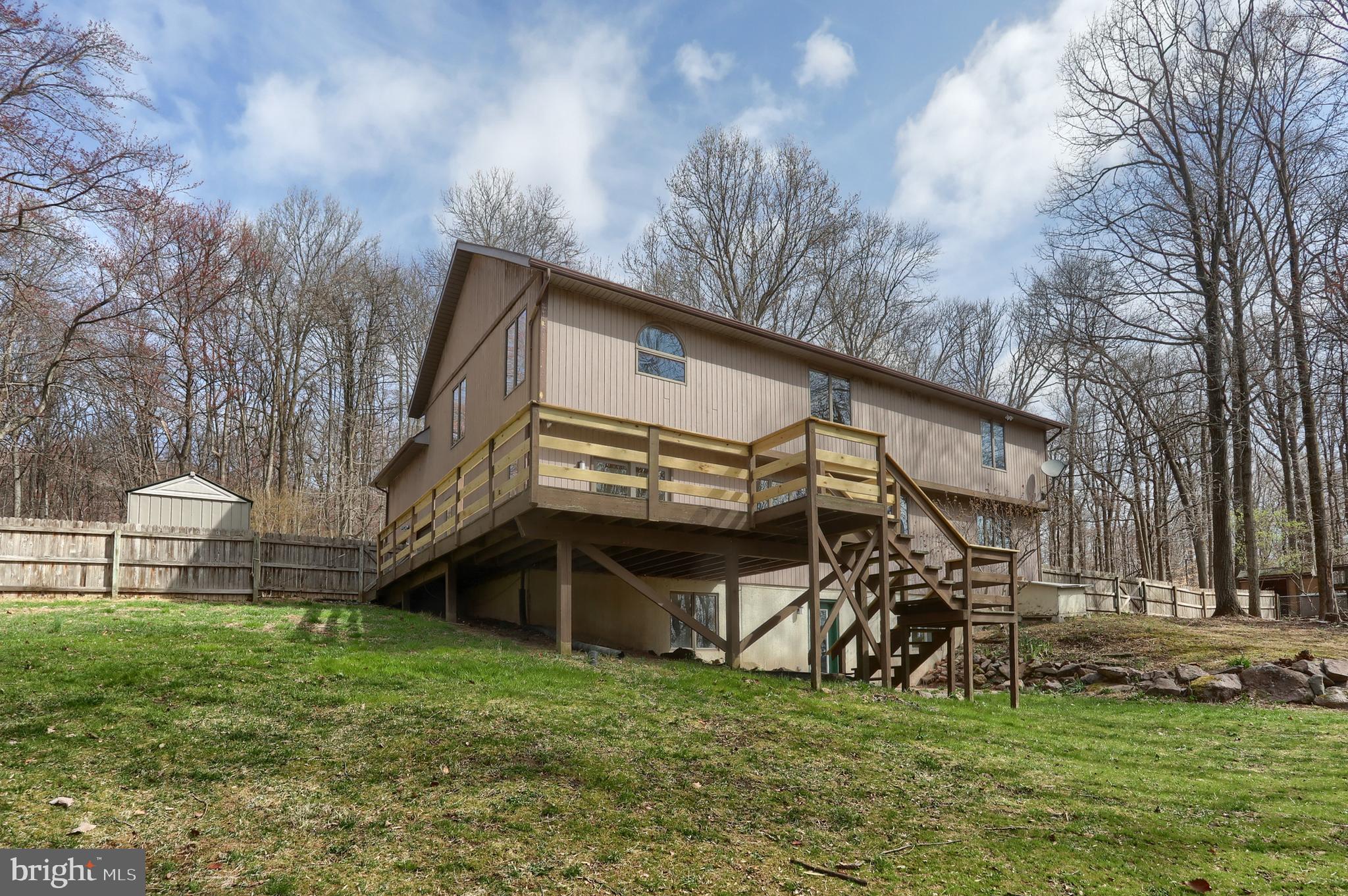 SPRINGHILL ACRES - Residential