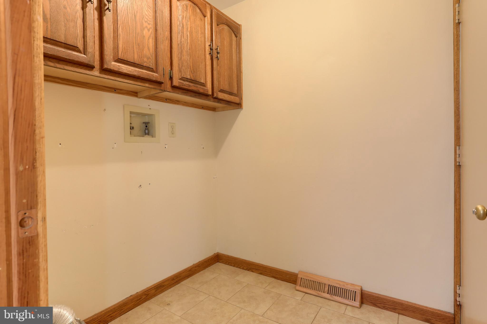 SPRINGHILL ACRES - Residential