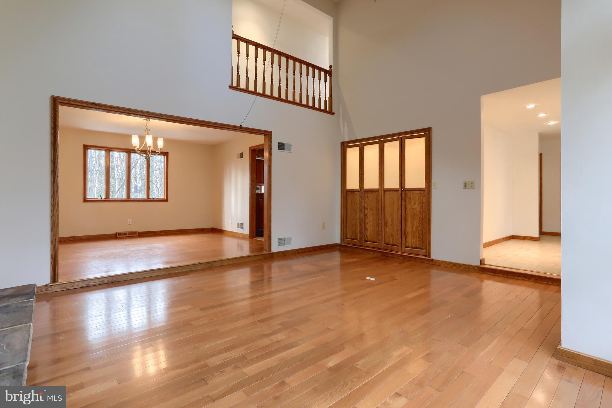 SPRINGHILL ACRES - Residential