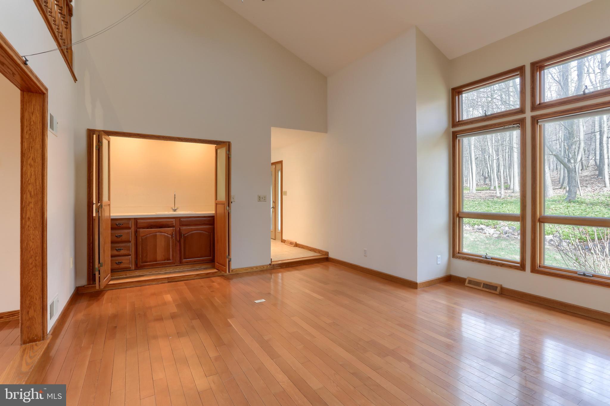 SPRINGHILL ACRES - Residential