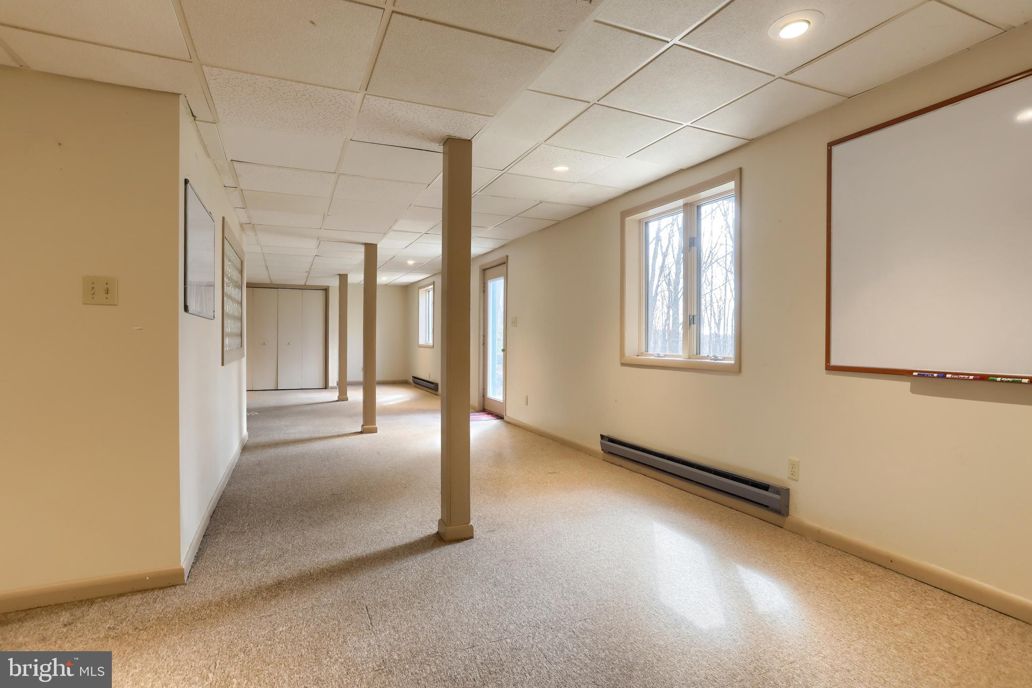 SPRINGHILL ACRES - Residential