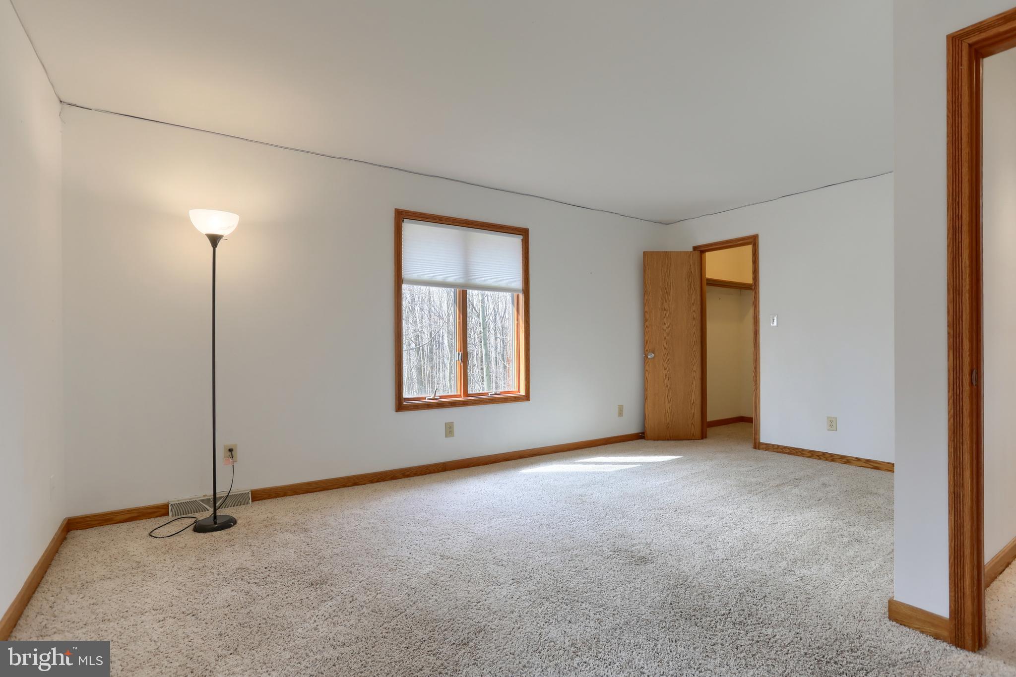 SPRINGHILL ACRES - Residential