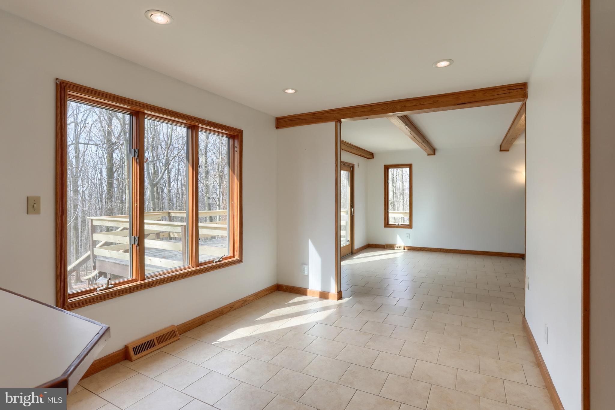 SPRINGHILL ACRES - Residential