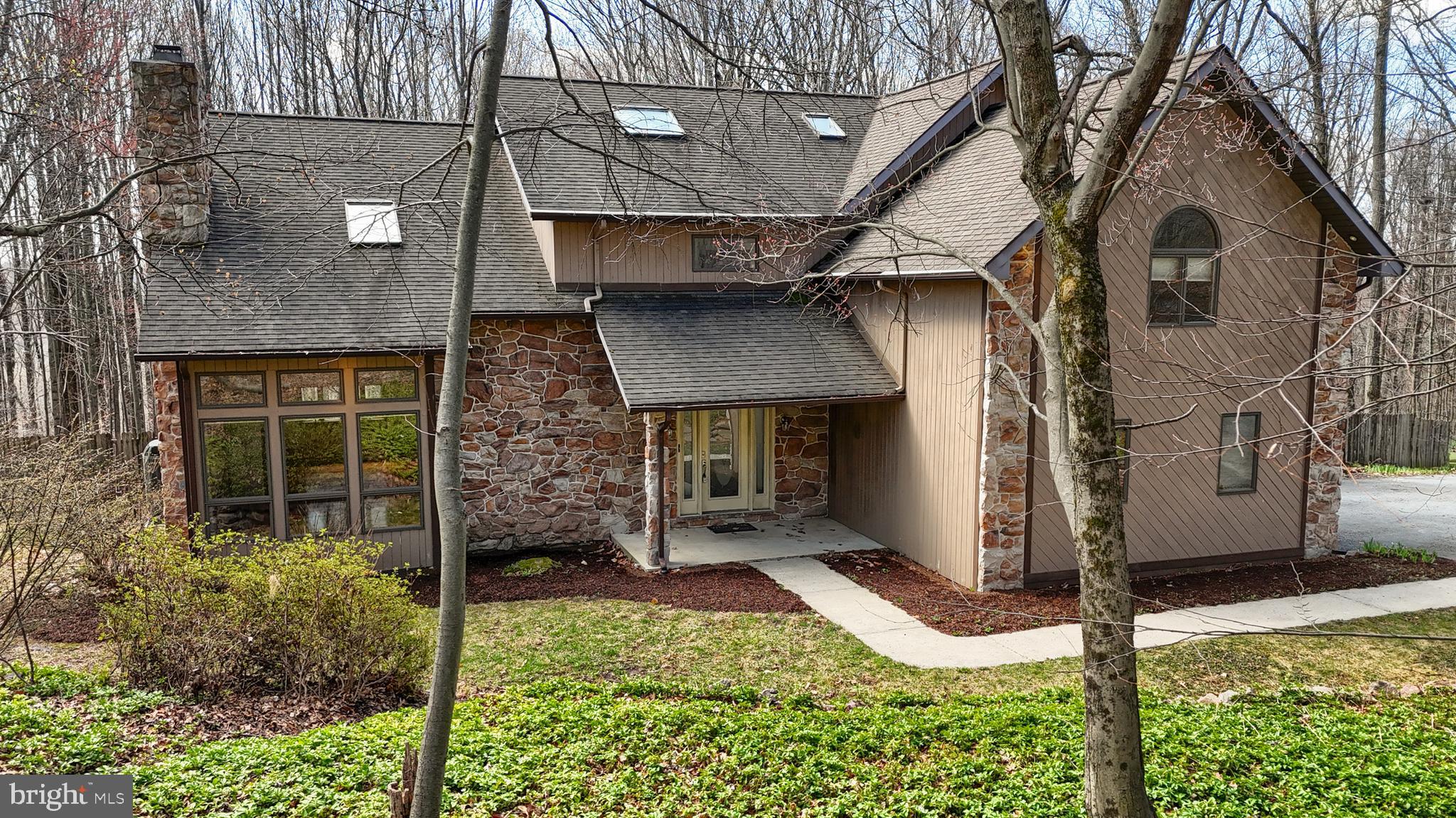 SPRINGHILL ACRES - Residential