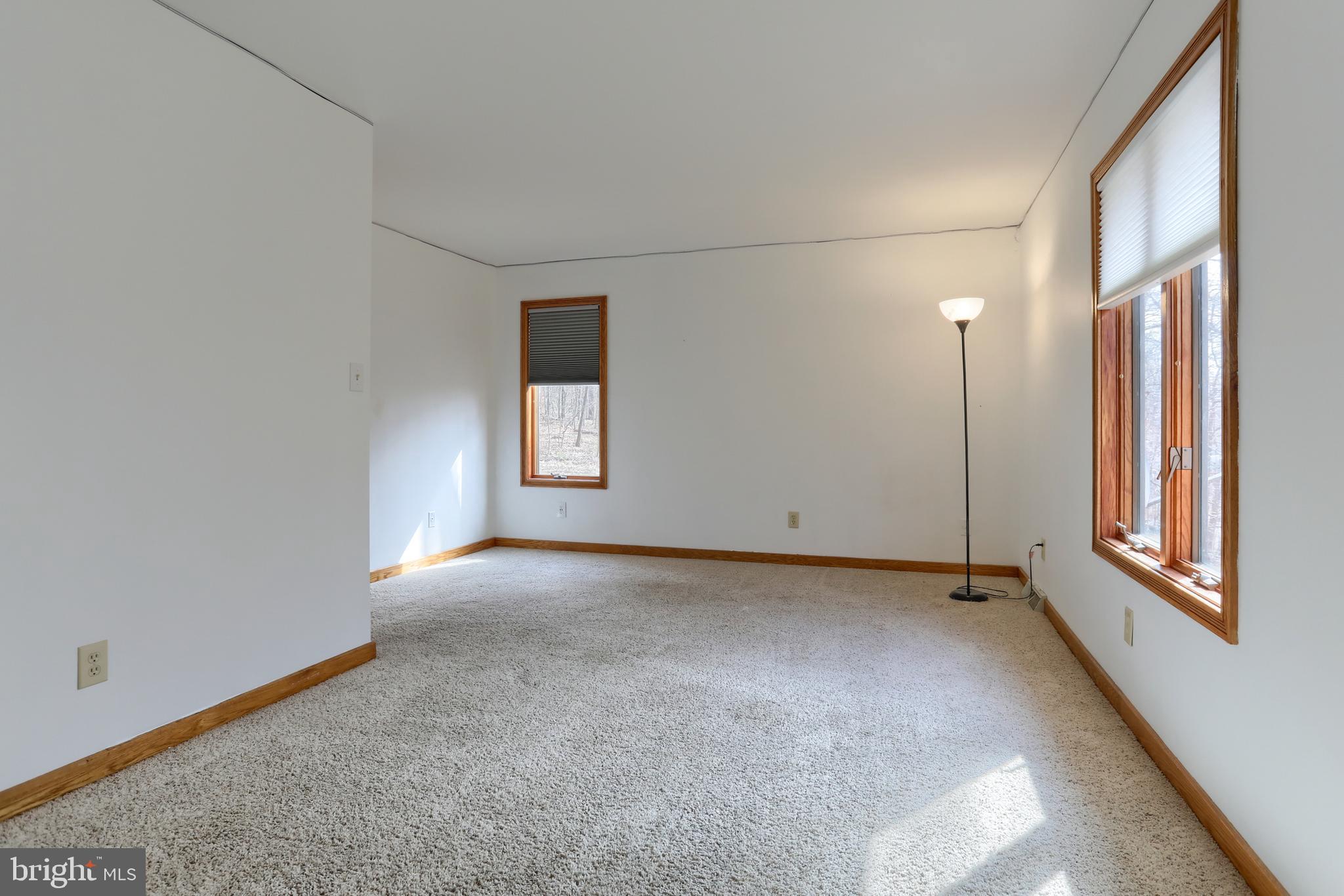 SPRINGHILL ACRES - Residential