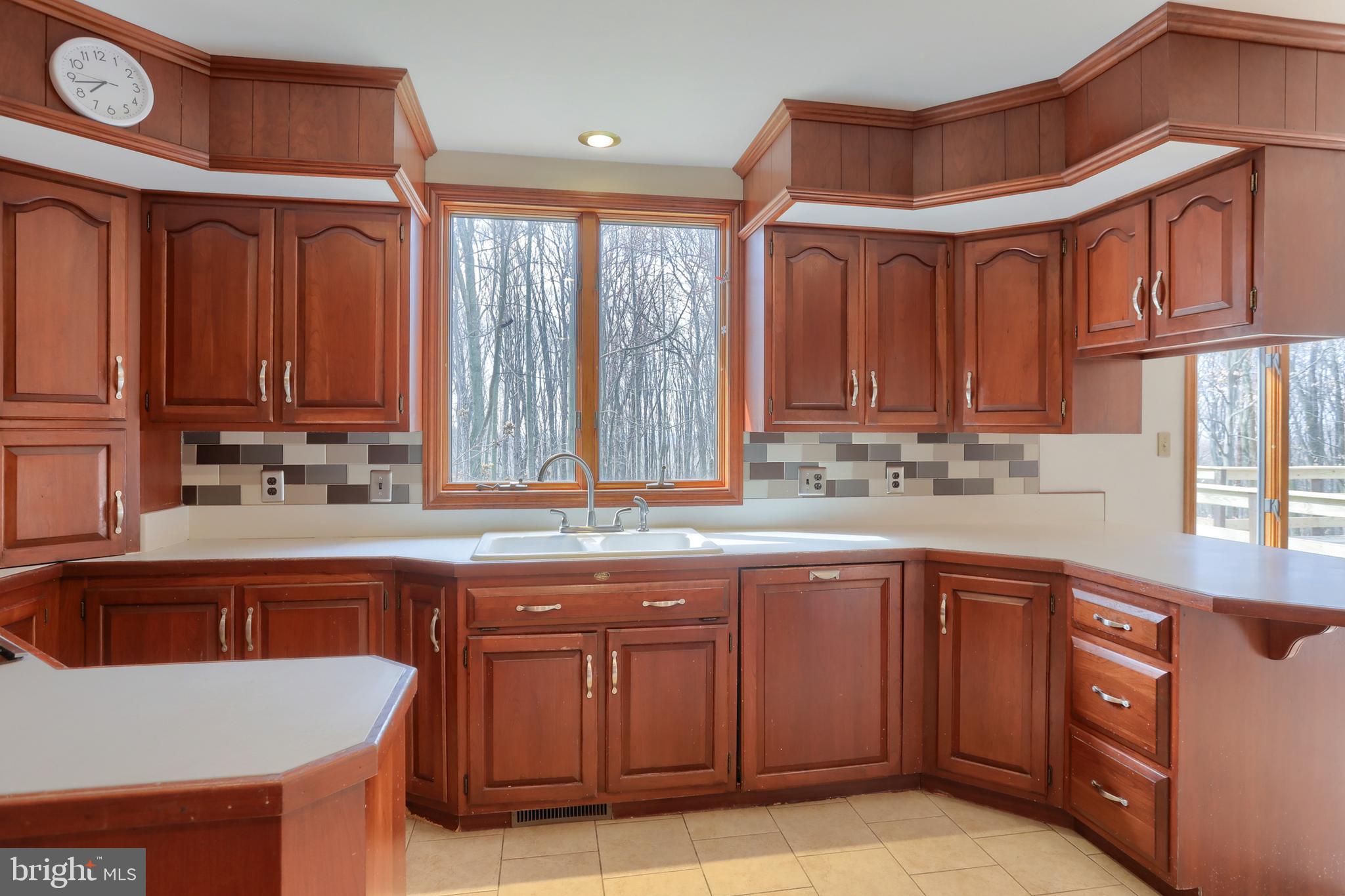 SPRINGHILL ACRES - Residential