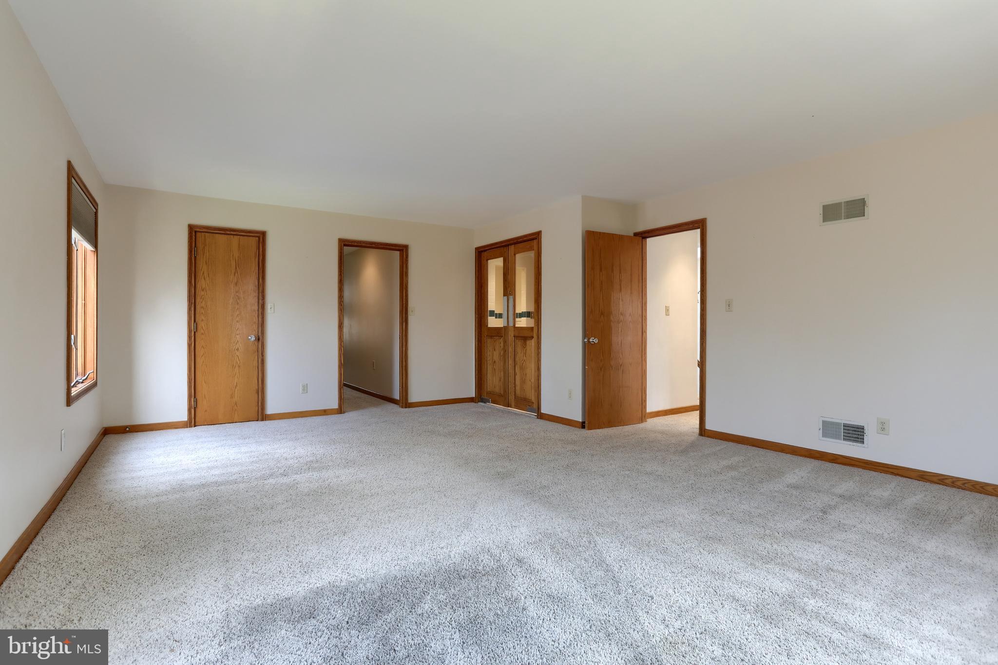 SPRINGHILL ACRES - Residential