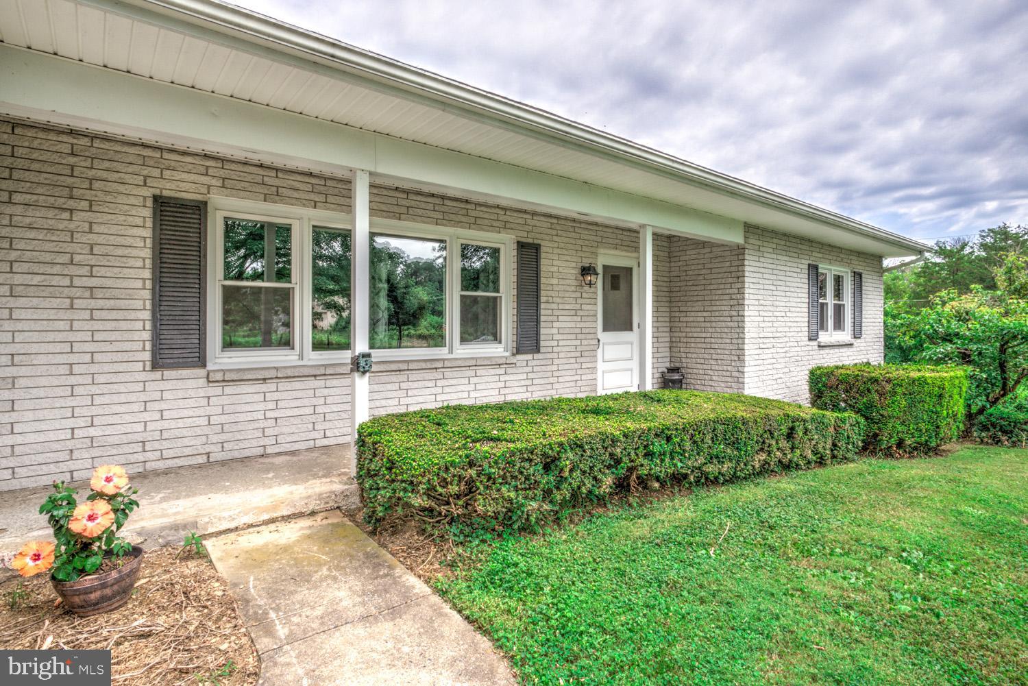 1876 BAKER ROAD