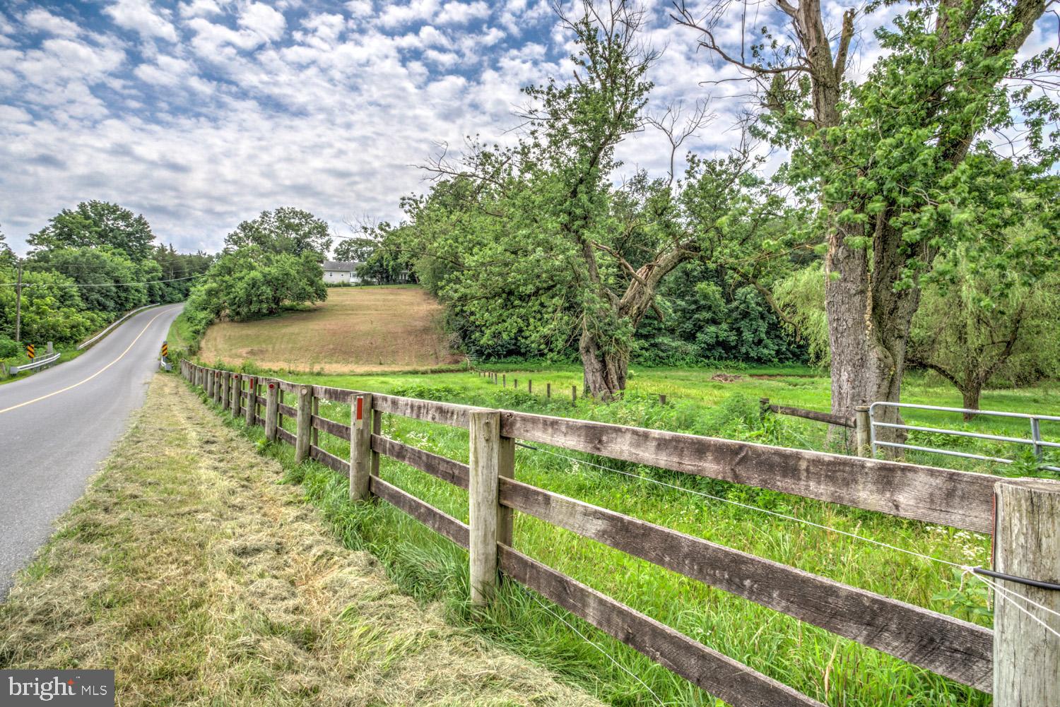 RAPHO TWP - Residential