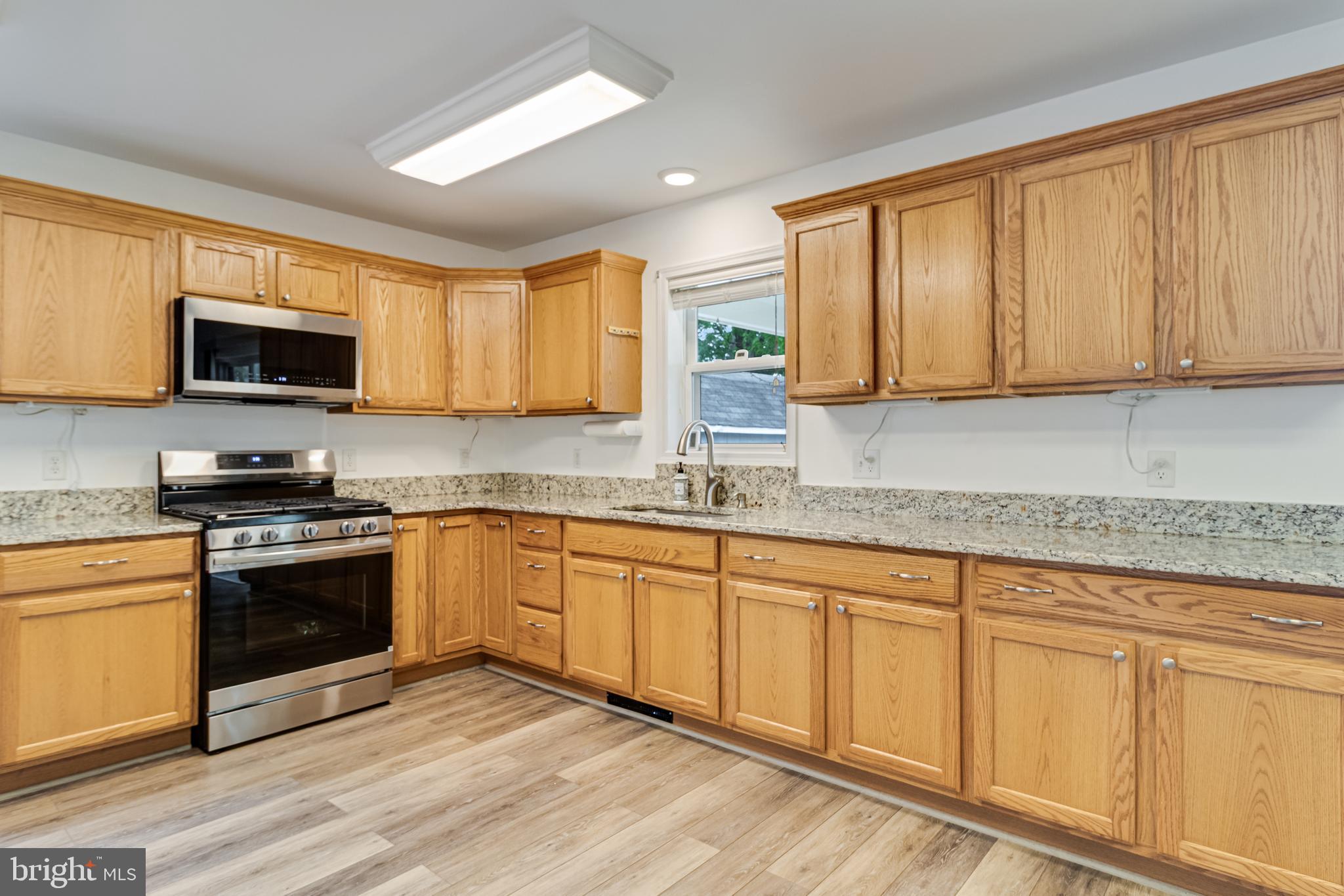 RH SCOTT - Residential
