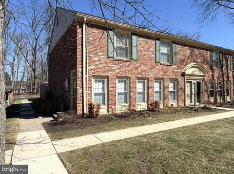 136 ALBEMARLE DRIVE BLUE BELL PA 19422