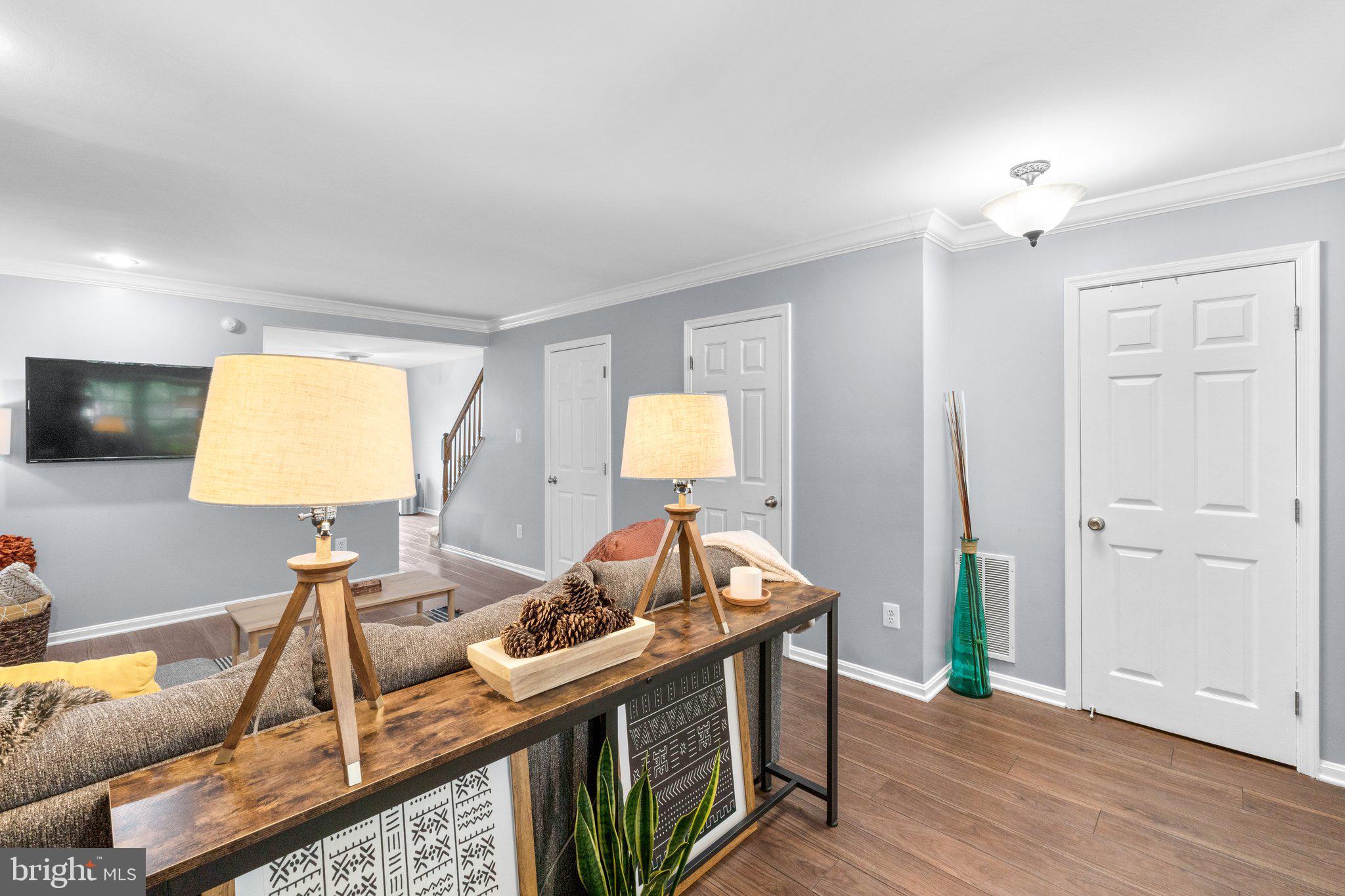 KINGSBROOKE - Residential Lease