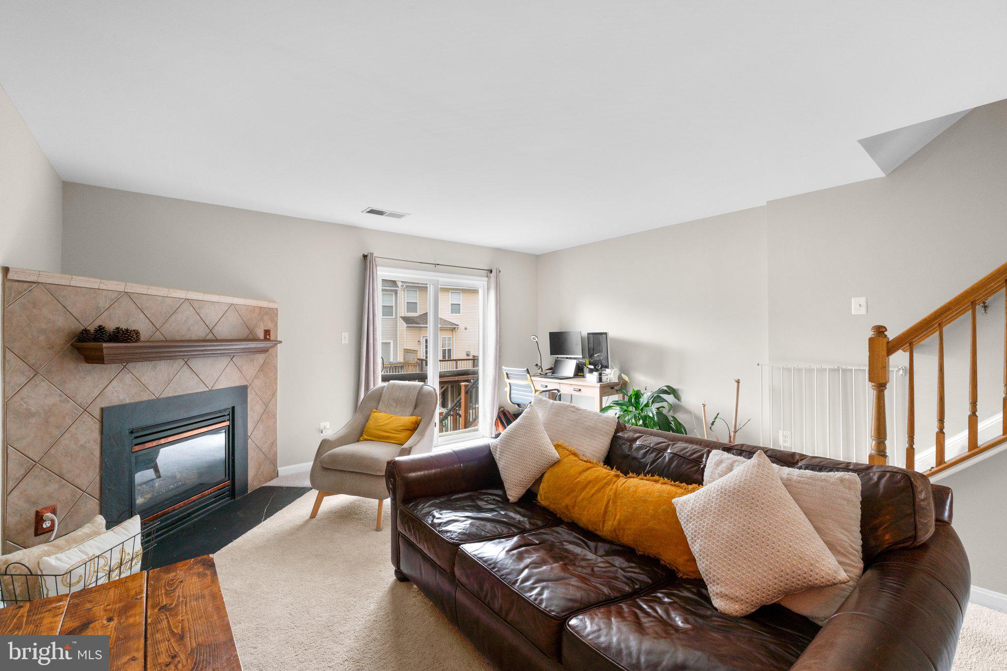 KINGSBROOKE - Residential Lease